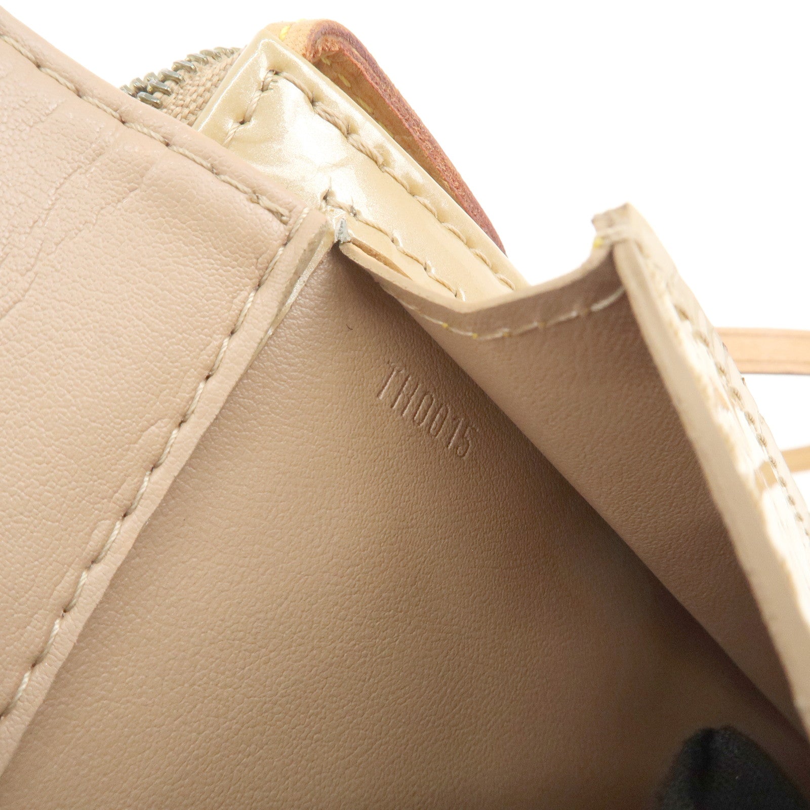 Louis Vuitton Monogram Vernis Leather Nume Leather Shoulder Bag