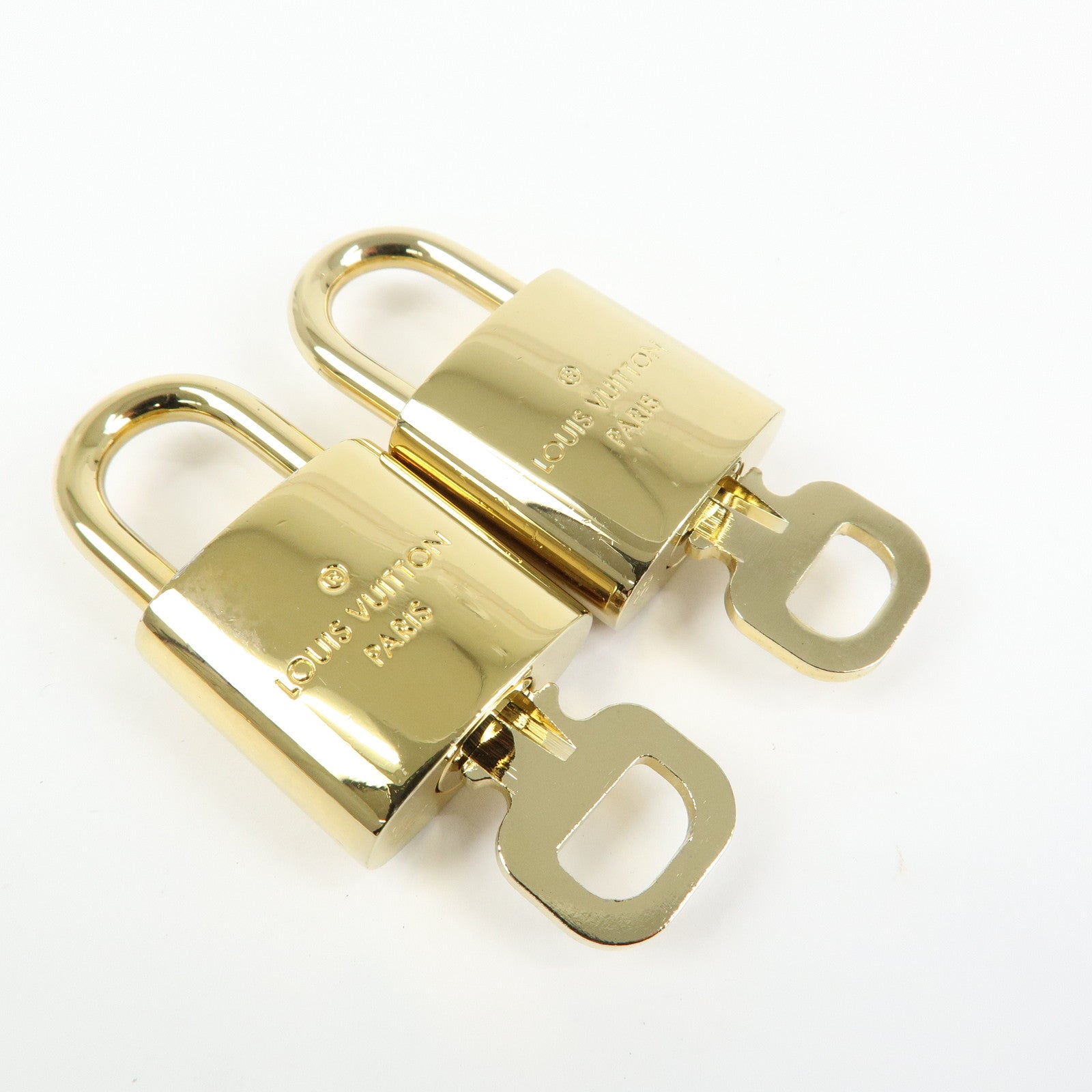 Louis Vuitton Set of 10 Lock & Key Cadena Key Lock Used