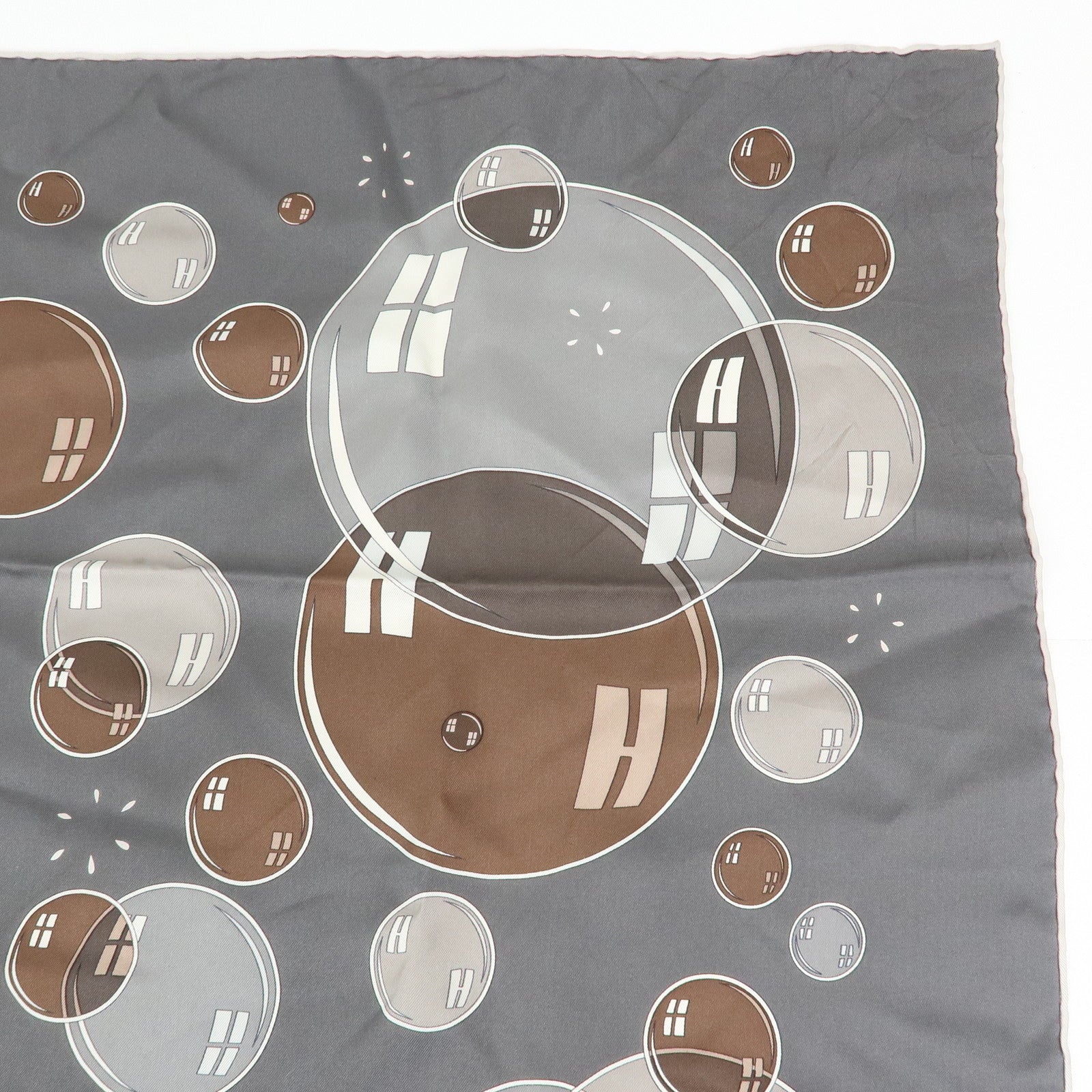 HERMES Carre 90 Silk 100% Scarf bal de bulles Soap Bubble Print