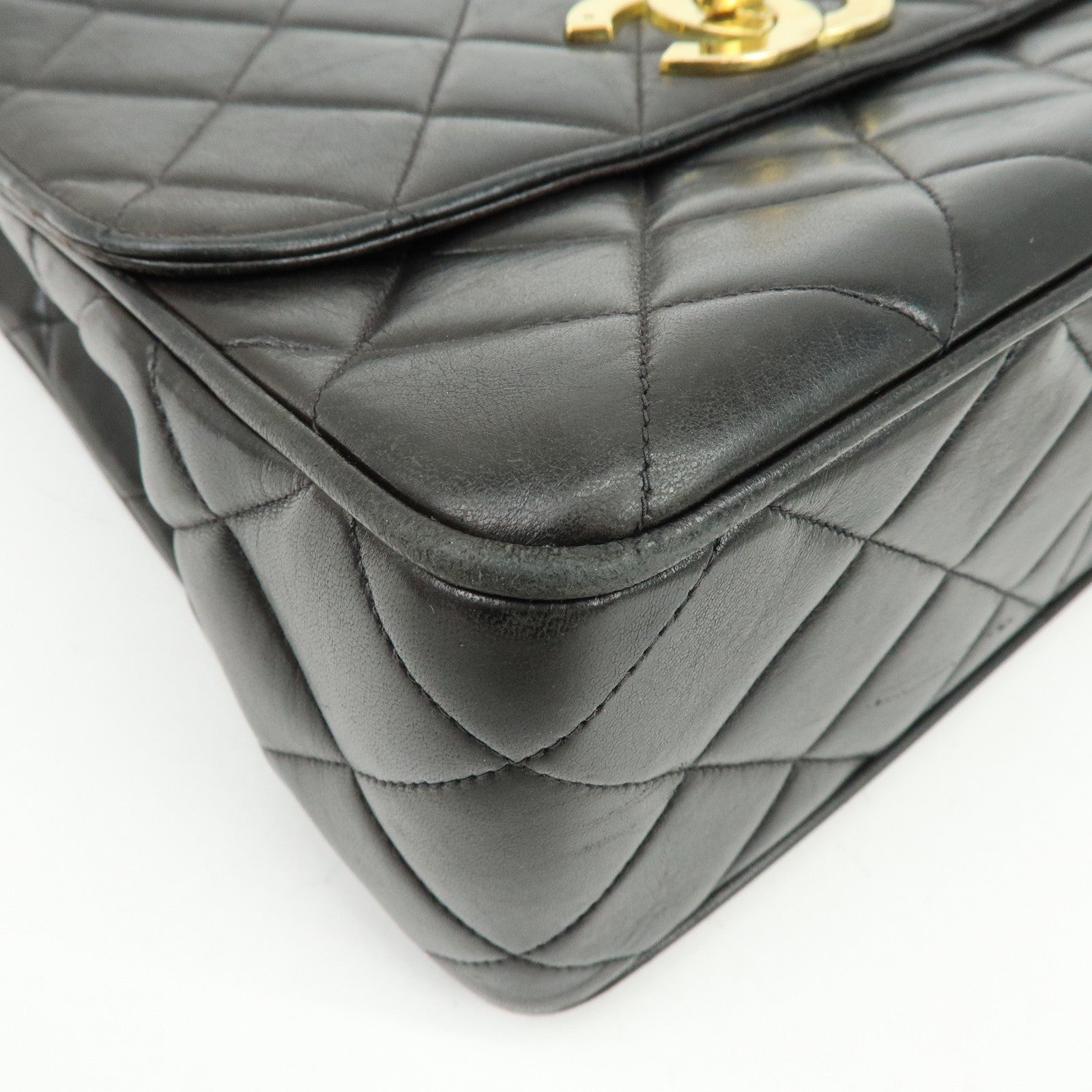CHANEL Matelasse Lamb Skin Chain Flap Shoulder Bag Black