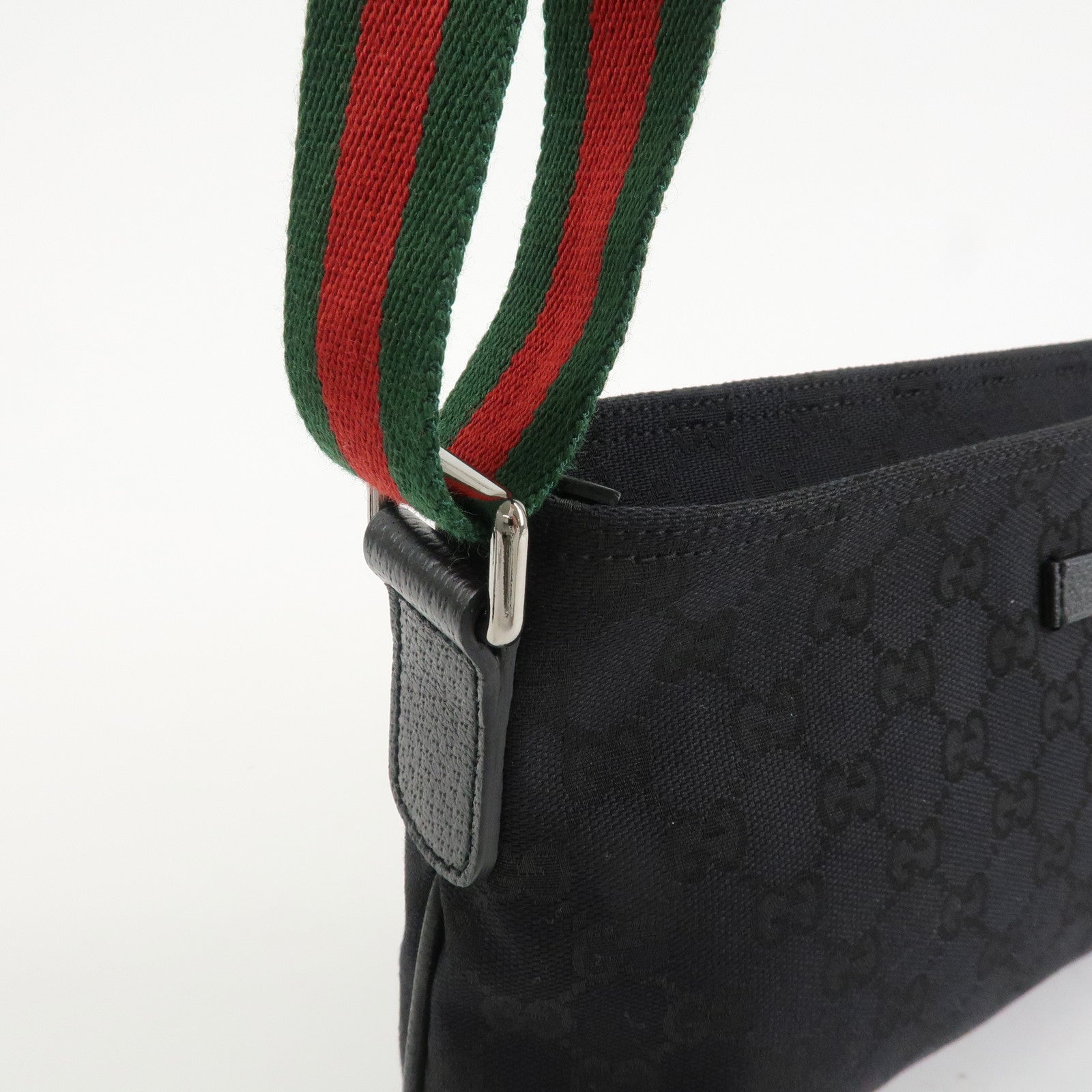 GUCCI Sherry GG Canvas Leather Shoulder Bag Black 189749 Used