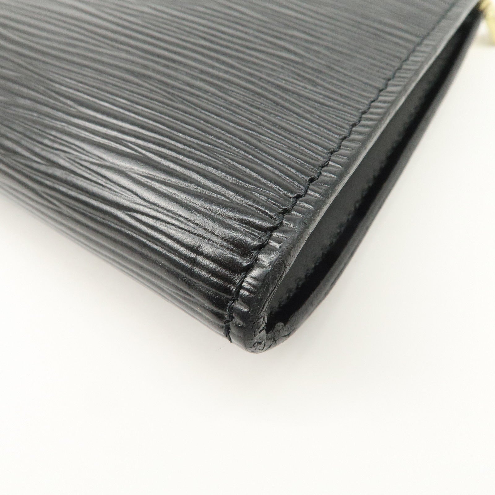 Louis Vuitton Epi Pochette Accessoires Pouch Noir Black M52952 Used