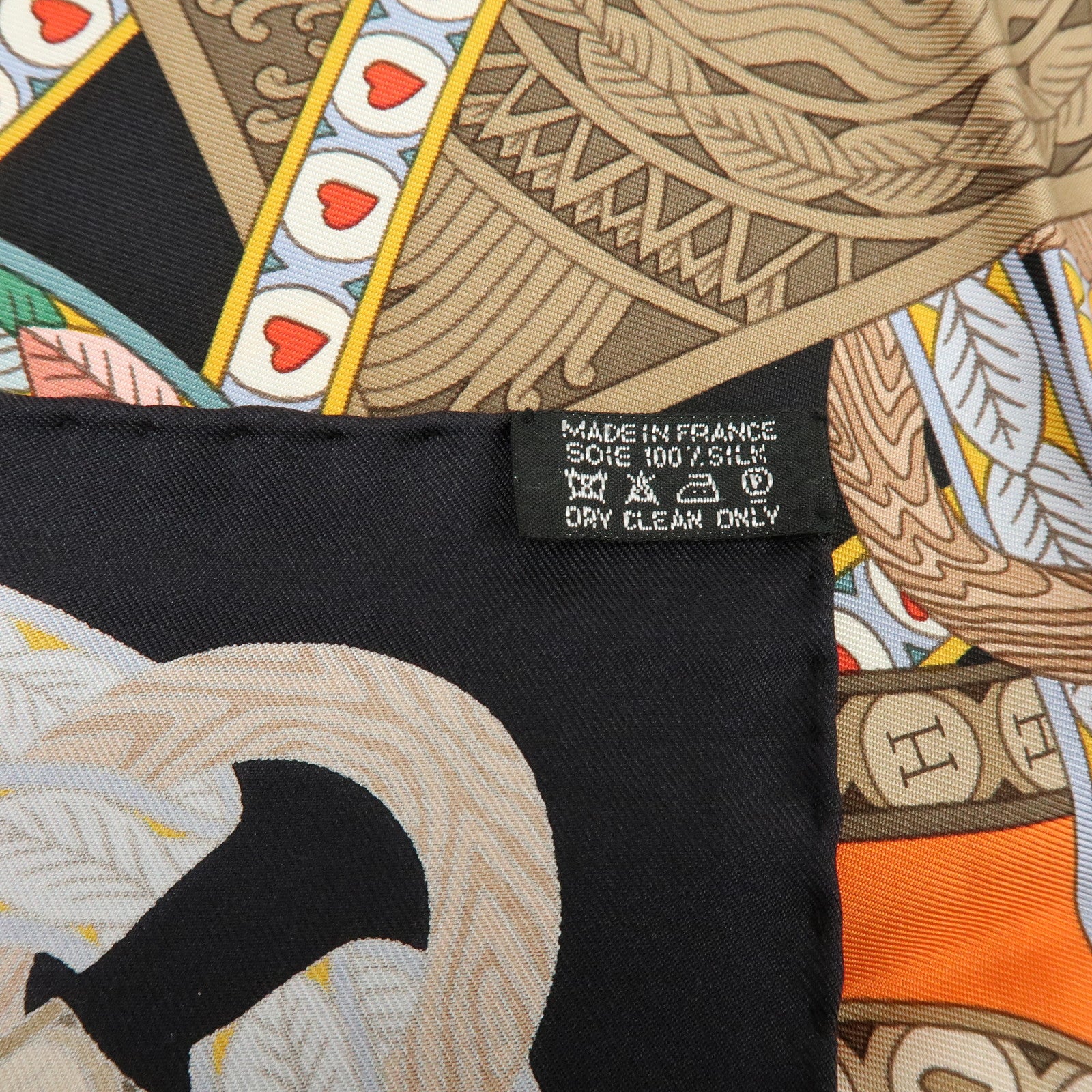 HERMES Carre 90 Silk 100% Scarf DAME DE COEUR A VOUS L’HONNEUR