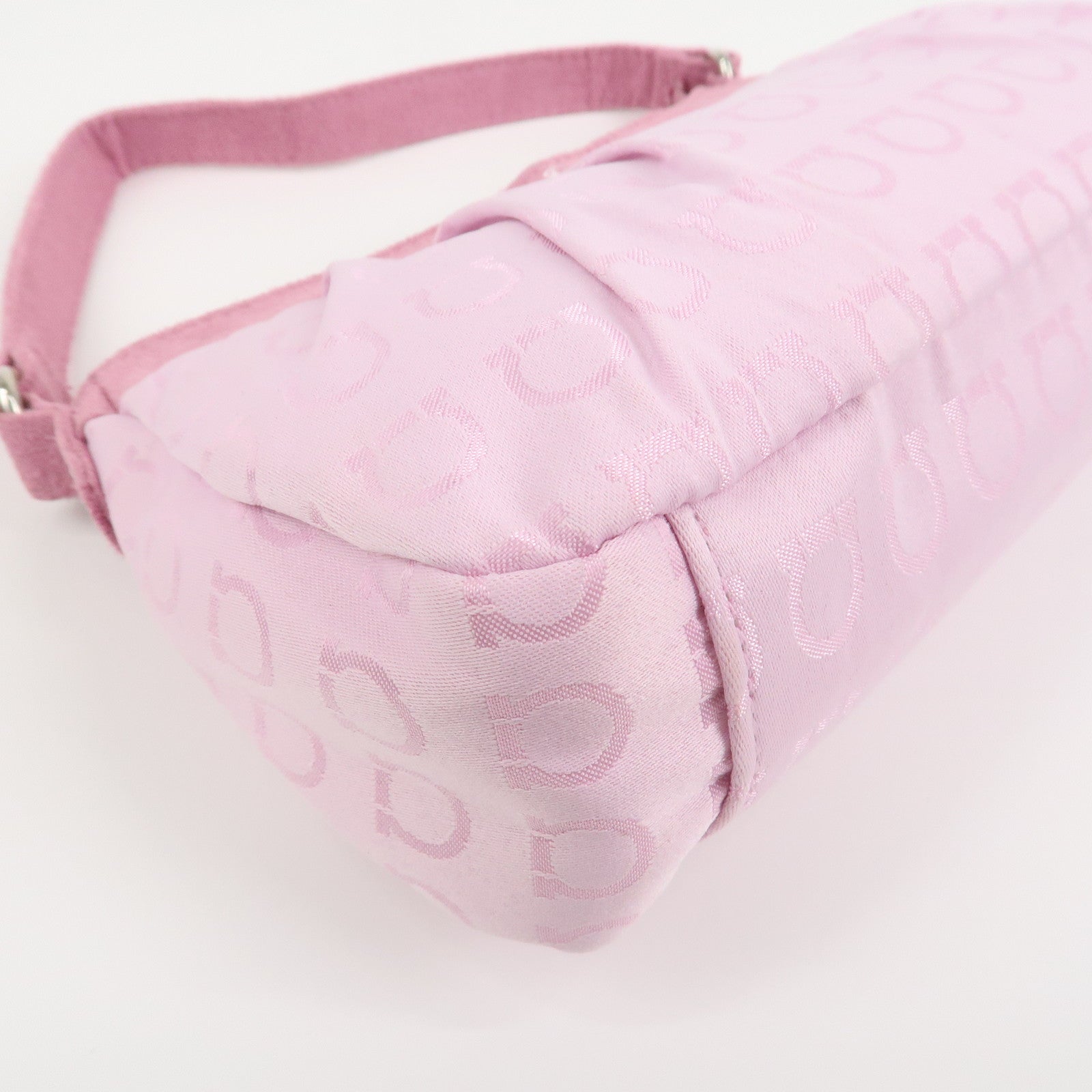 Ferragamo Gancini Nylon Suede Hand Bag Pouch Pink