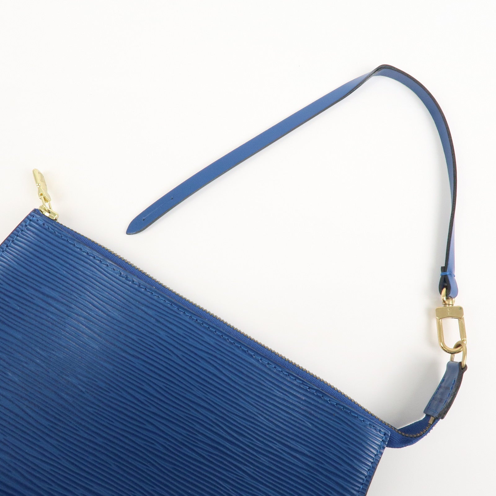 Louis Vuitton Epi Pochette Accessoires Pouch Toledo Blue M52945