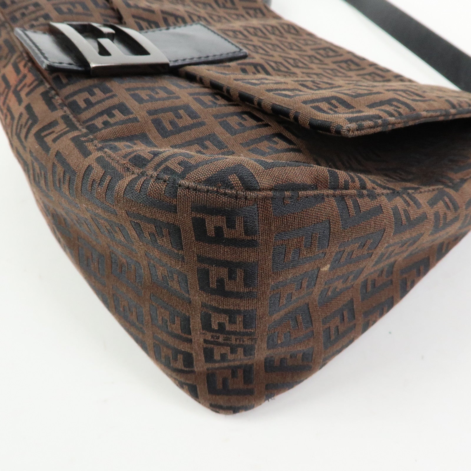 FENDI Mamma Baguette Zucchino Canvas Leather Shoulder Bag 8BR001