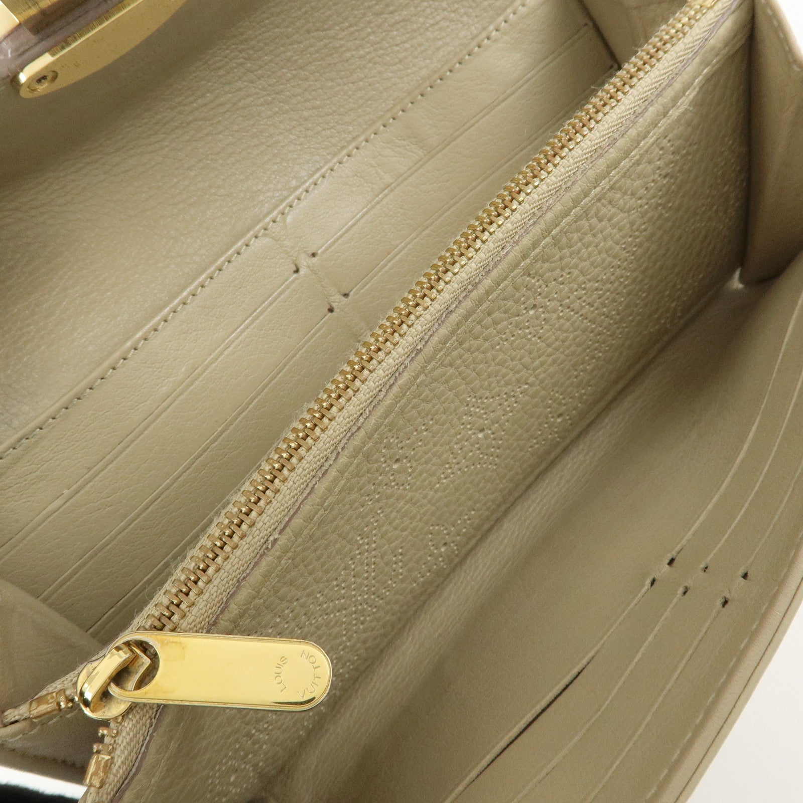 Louis Vuitton Monogram Mahina Portefeuille Iris Wallet Opal M58134
