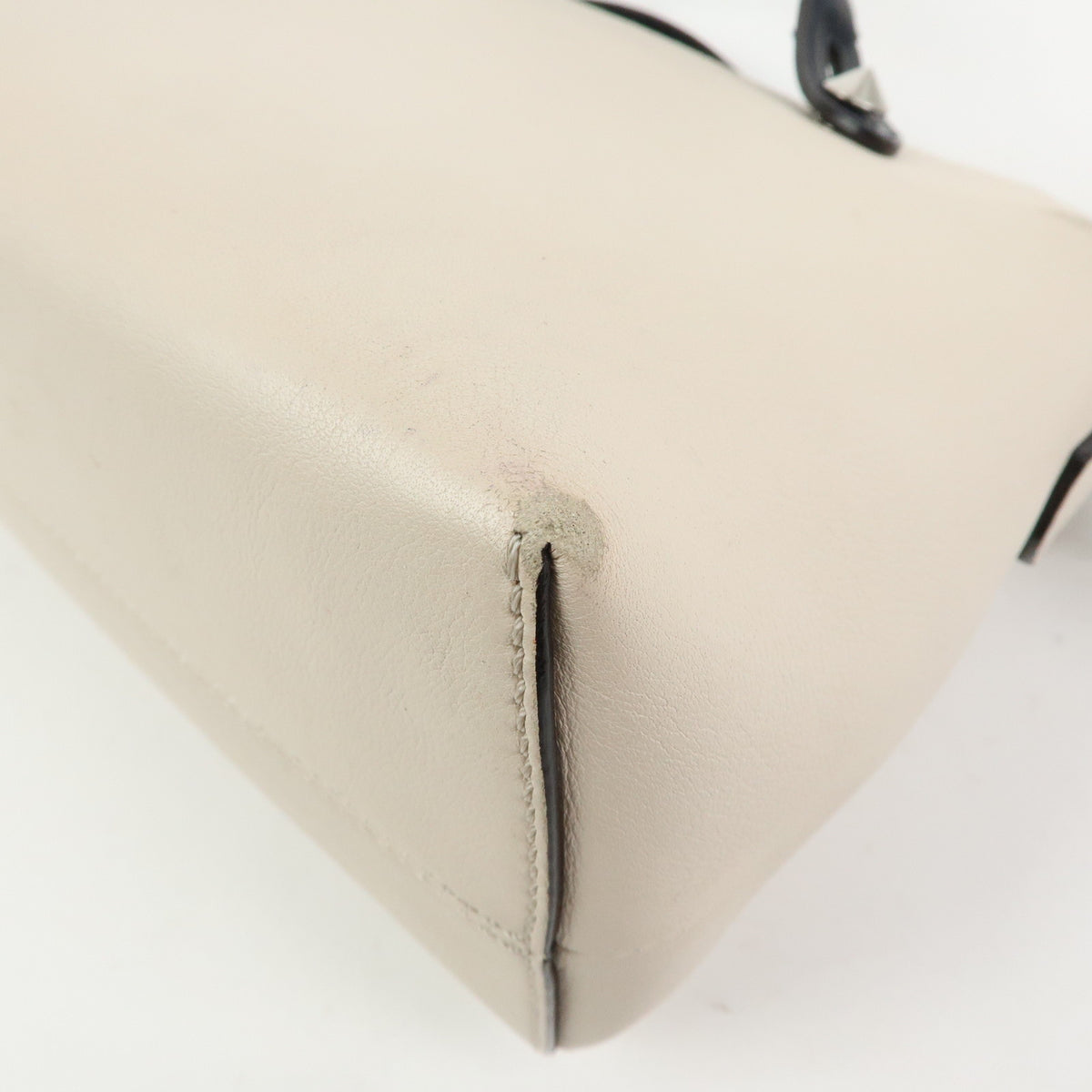 FENDI By The Way Leather Medium 2Way Hand Shoulder Bag Ivory 8BL124