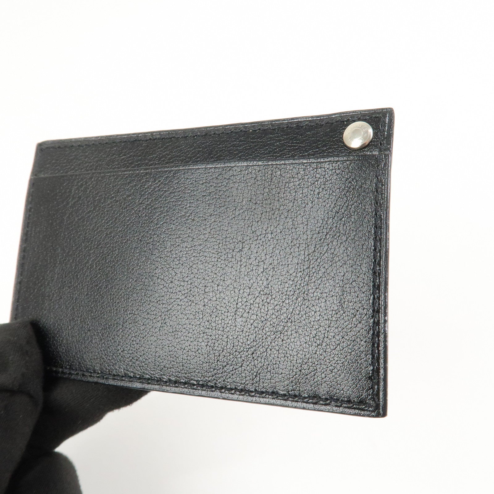 HERMES Evercalf Leather Chouchou Serie Button 笆。I Stamped Pass Case