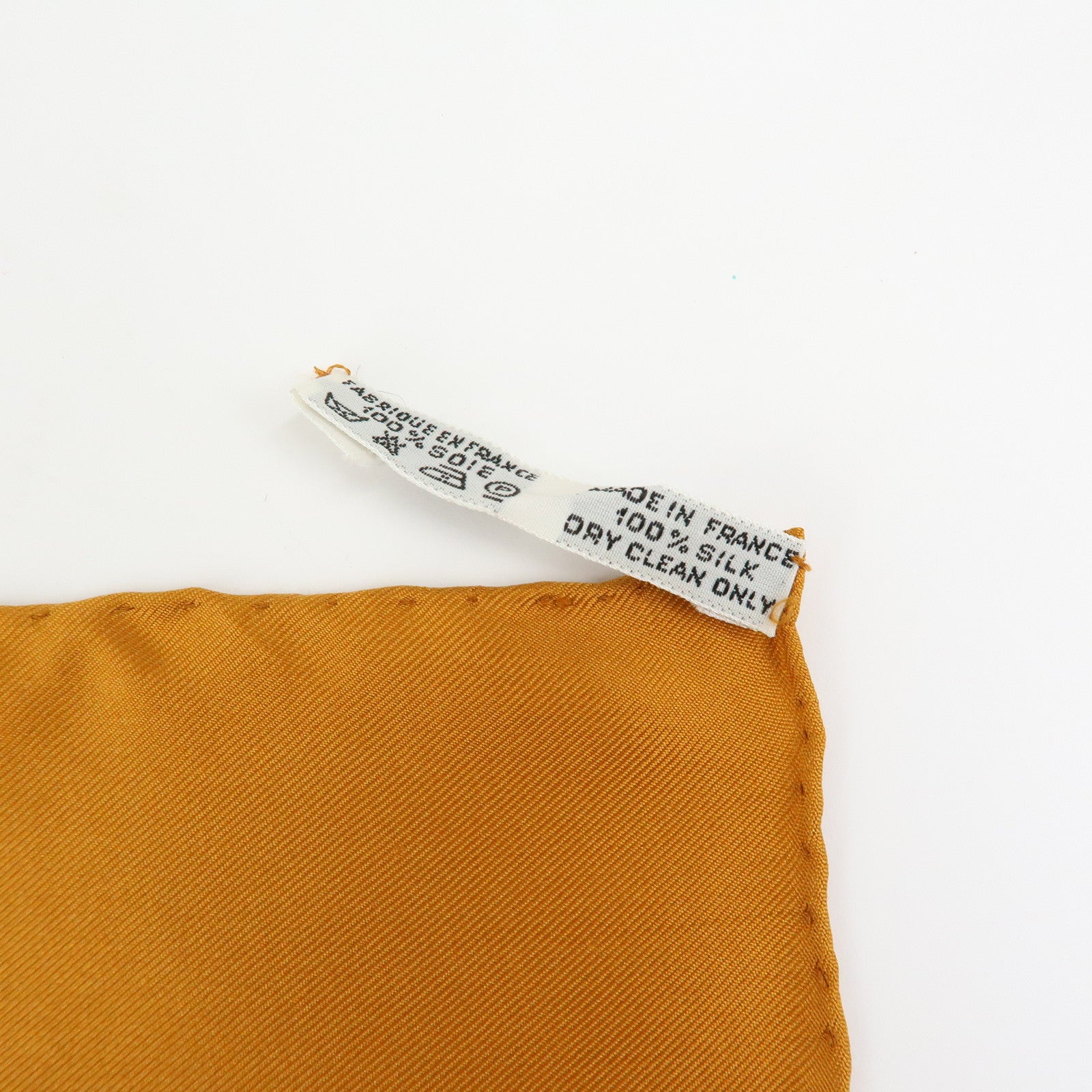 HERMES Carre Silk 100% Scarf Caraibes Oiseaux Light Brown
