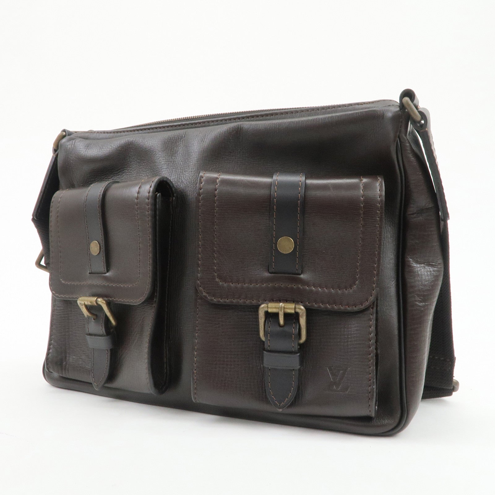 Louis Vuitton Utah Wichita Calf Leather Messenger Bag Cafe M92990