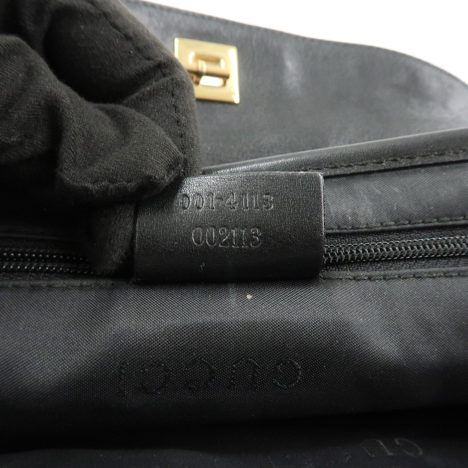 GUCCI Tiger Head GG Canvas Leather Chain Shoulder Bag 001.4113