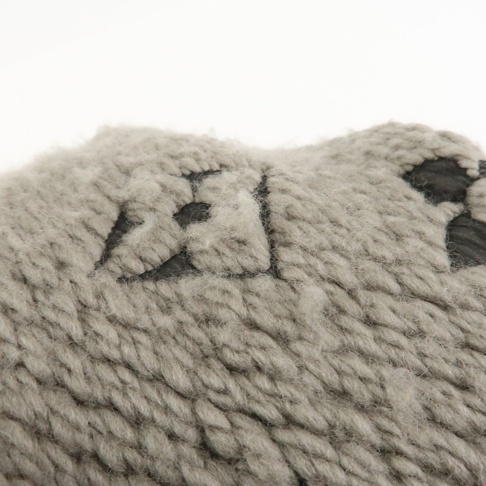 Louis Vuitton Monogram Escharp Logomania Wool Silk Scarf Gray