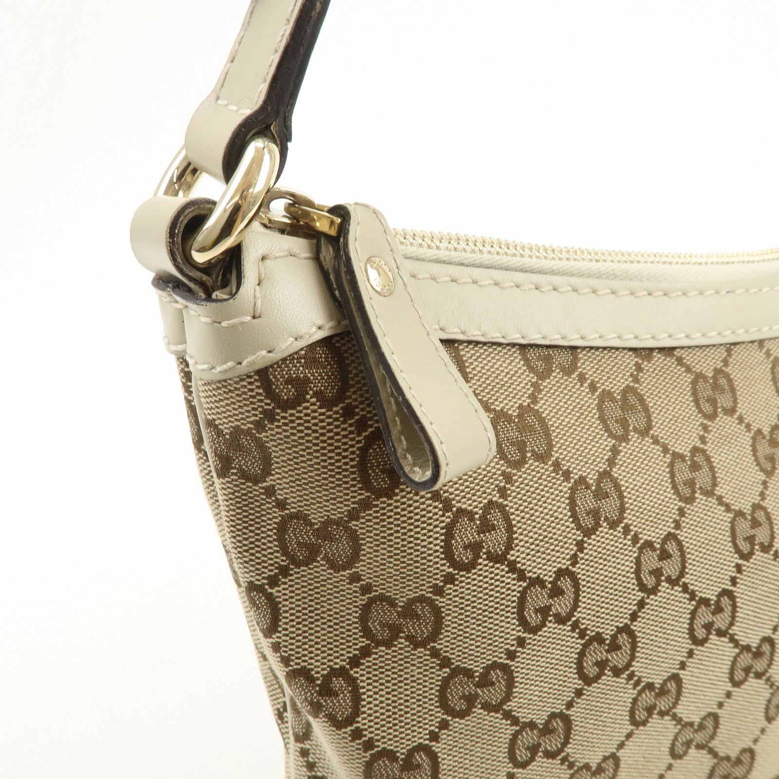 GUCCI Lovely Heart GG Canvas Leather Shoulder Bag Ivory 257072