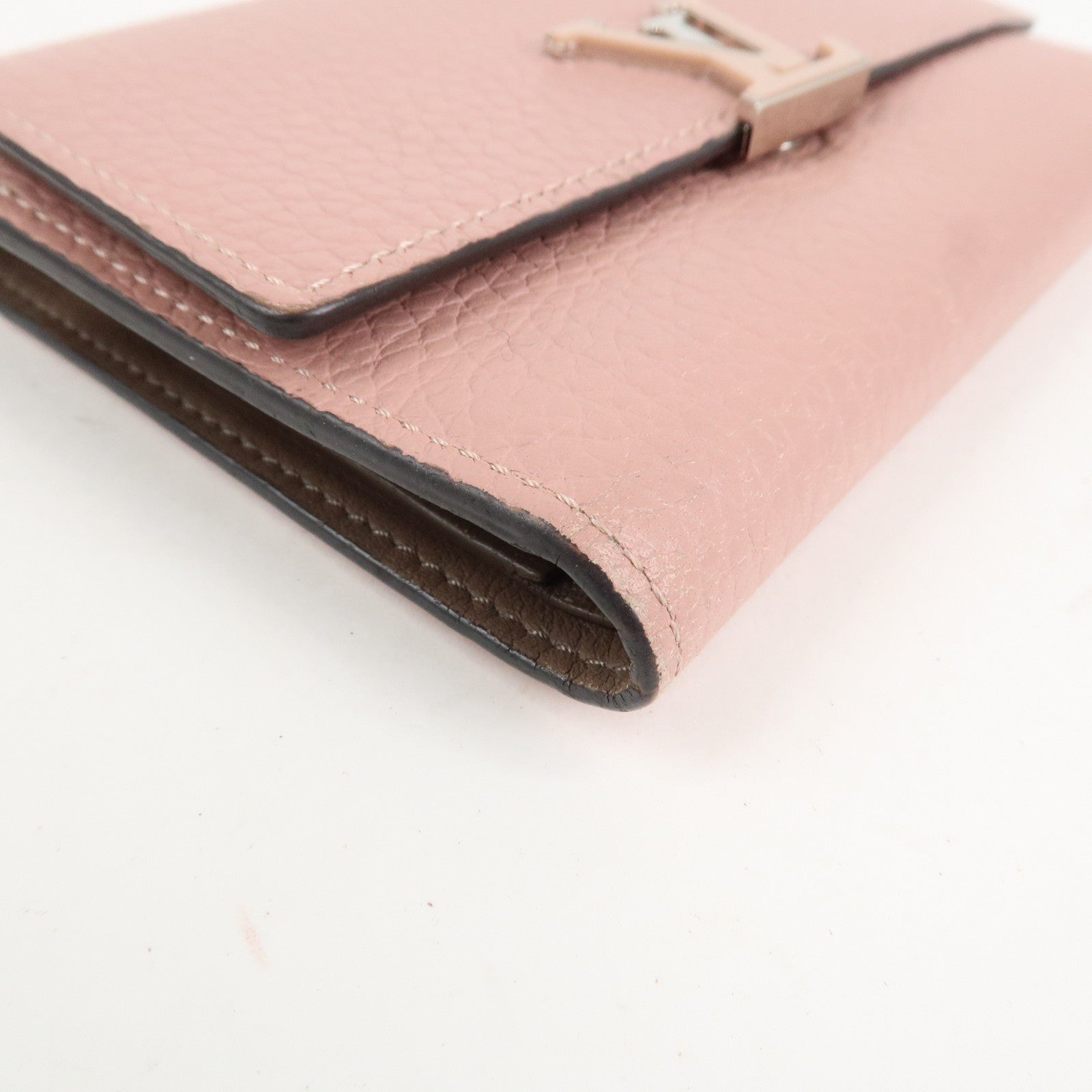 Louis Vuitton Portefeuille Capucines Leather Wallet Magnolia M80493 Used