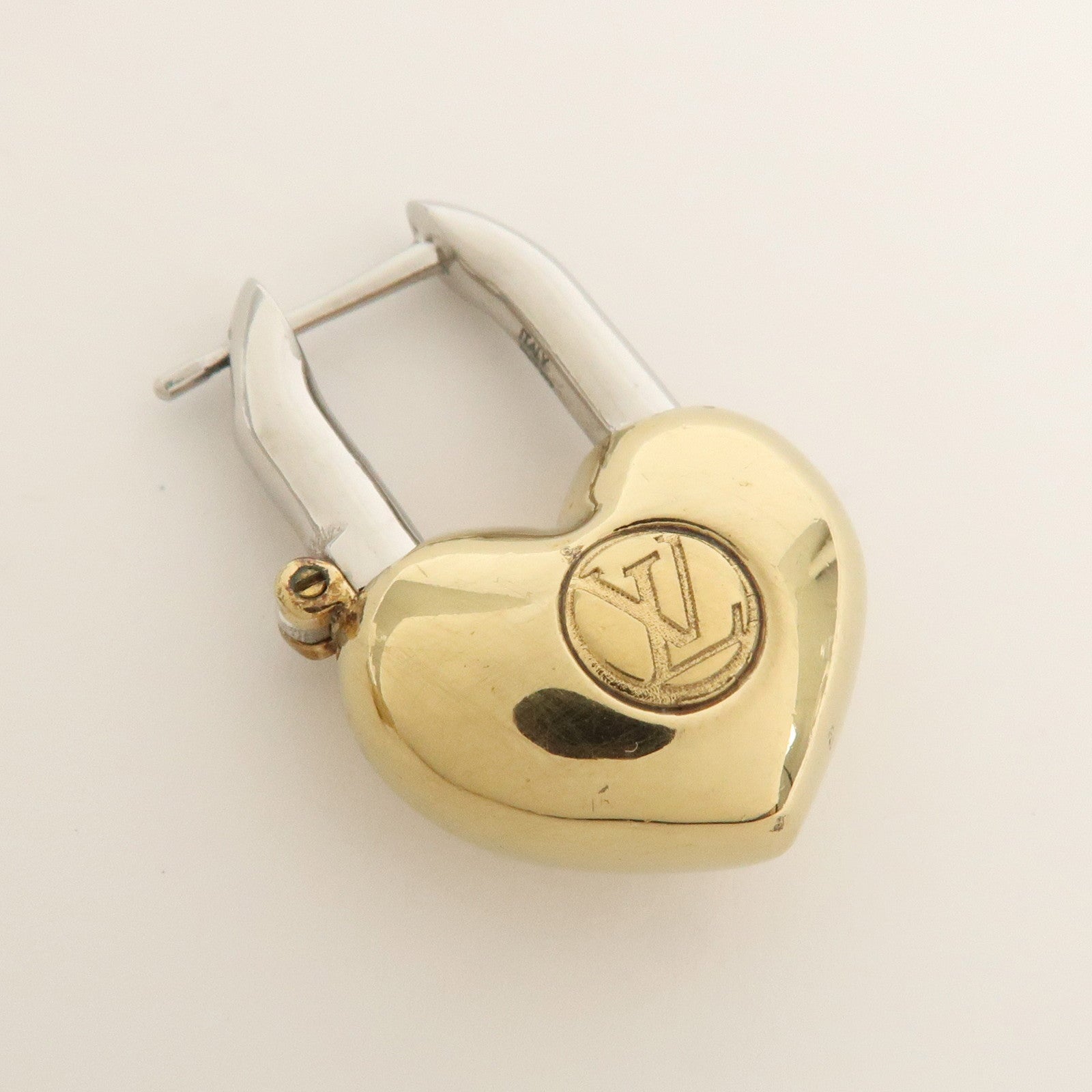 Louis Vuitton Boucles d窶儖reilles Crazy in Lock Metal Earring M67277