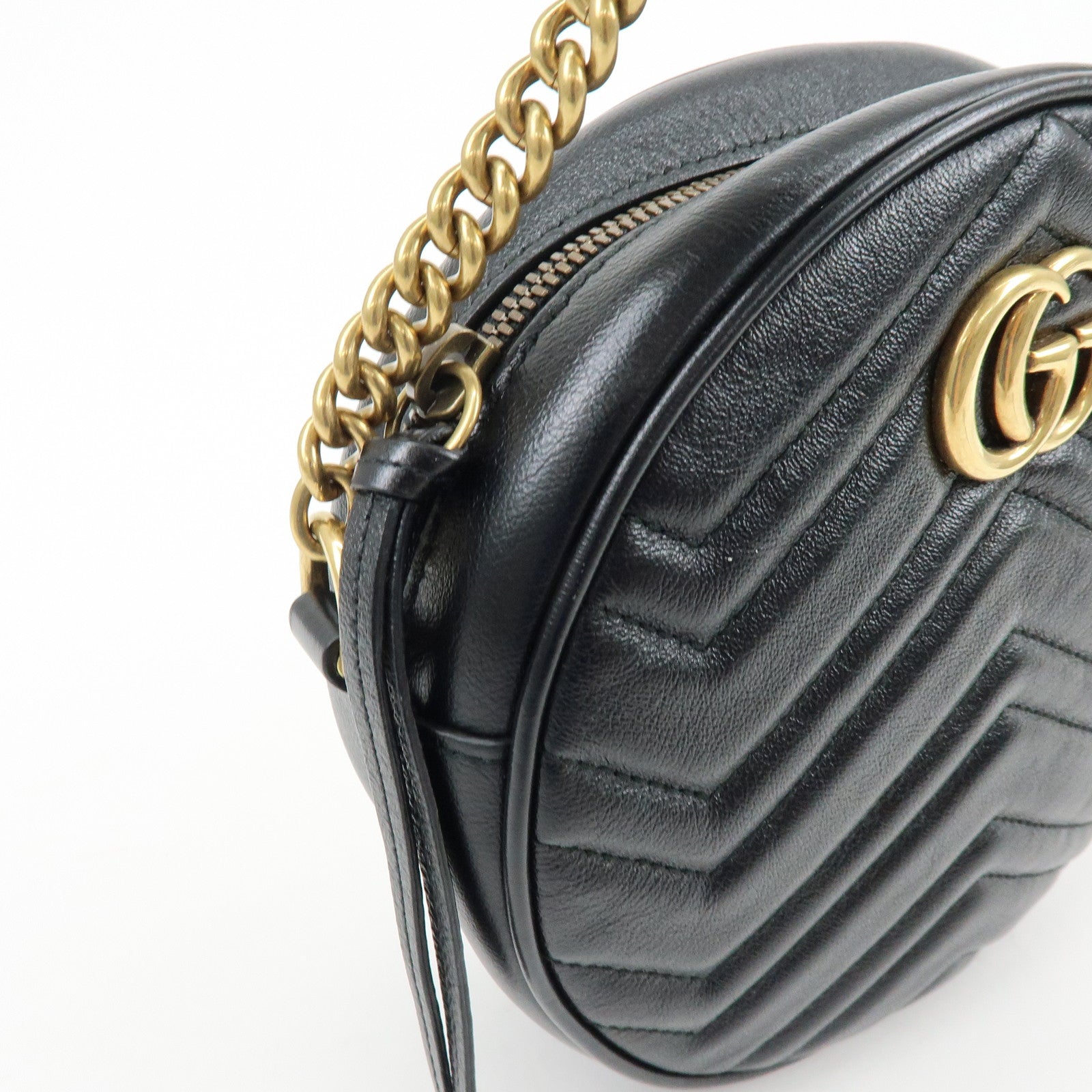 GUCCI GG Marmont Chevron Leather Chain Shoulder Bag Heart 550154