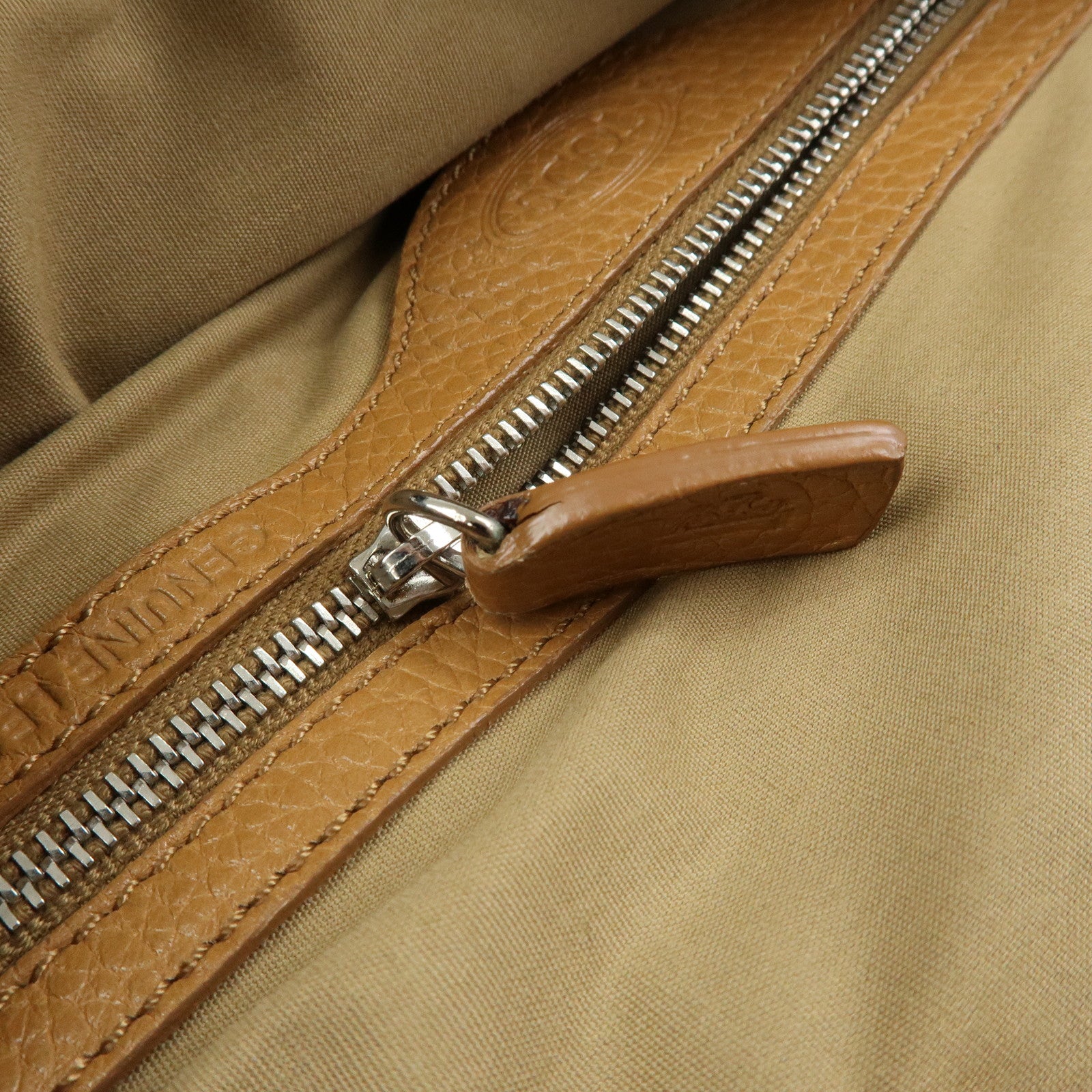TOD'S Miky Leather Shoulder Bag Crossbody Bag Camel Light Brown