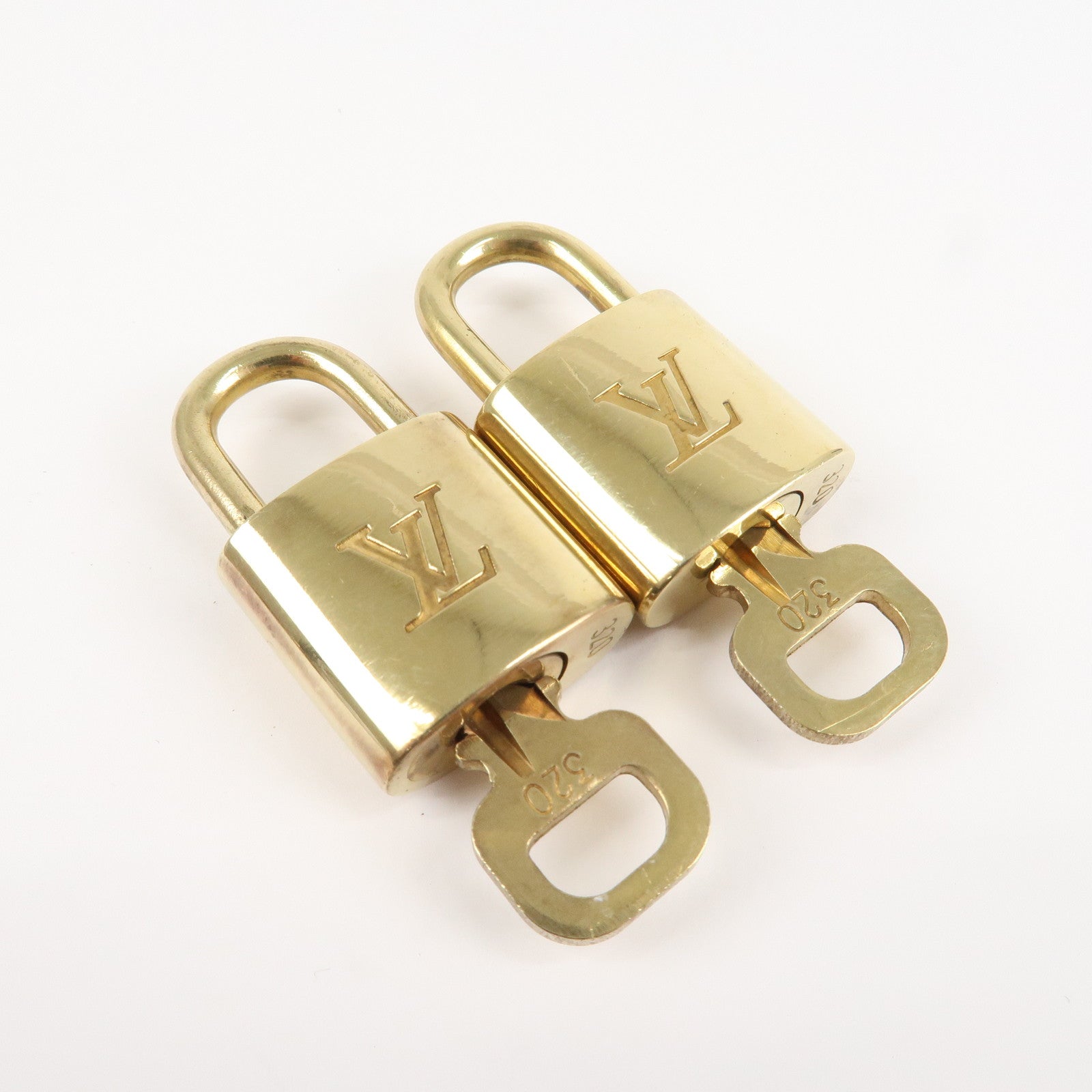 Louis Vuitton Set of 10 Lock & Key Cadena Key Lock Used