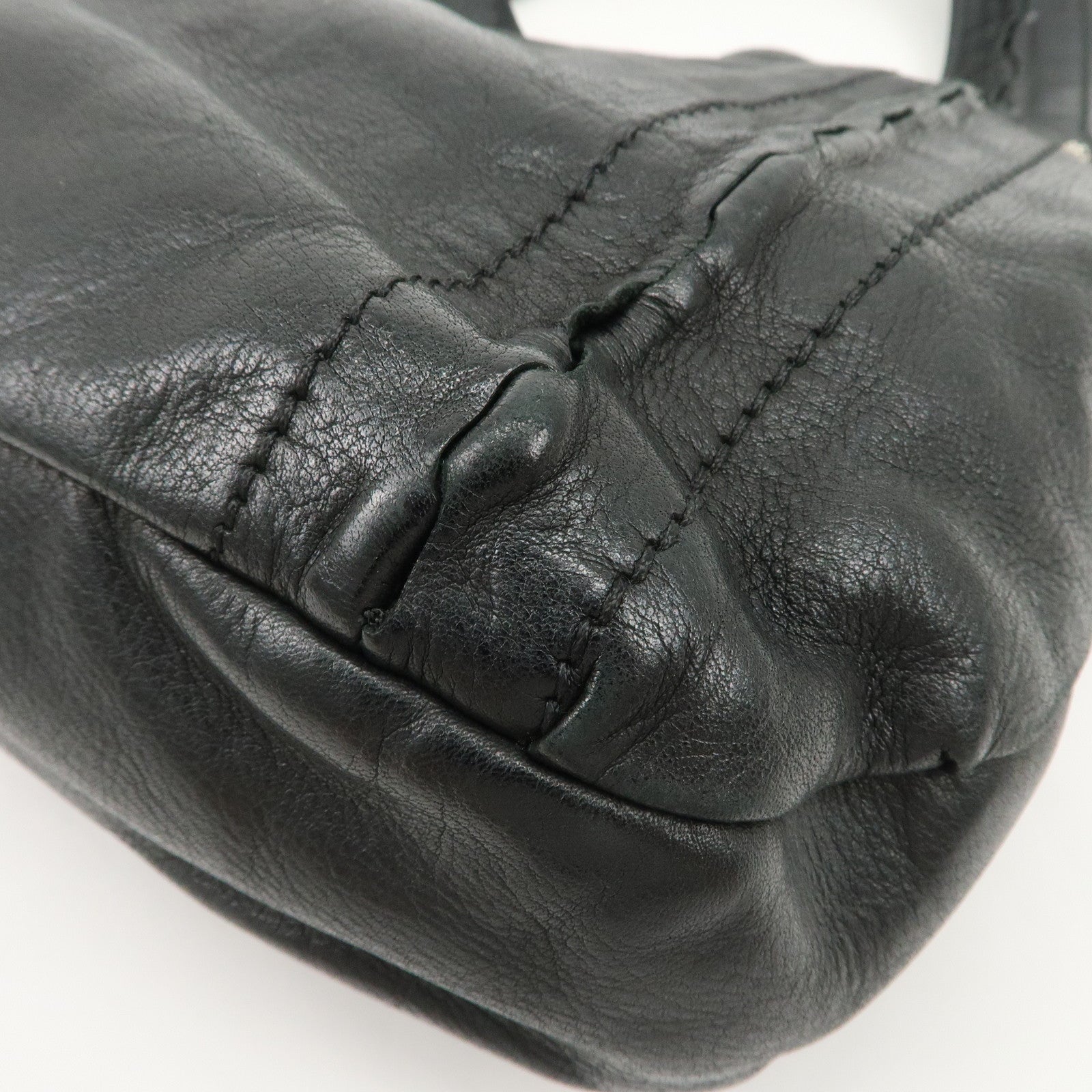 Ferragamo Gancini Leather Shoulder Bag Hand Bag Black