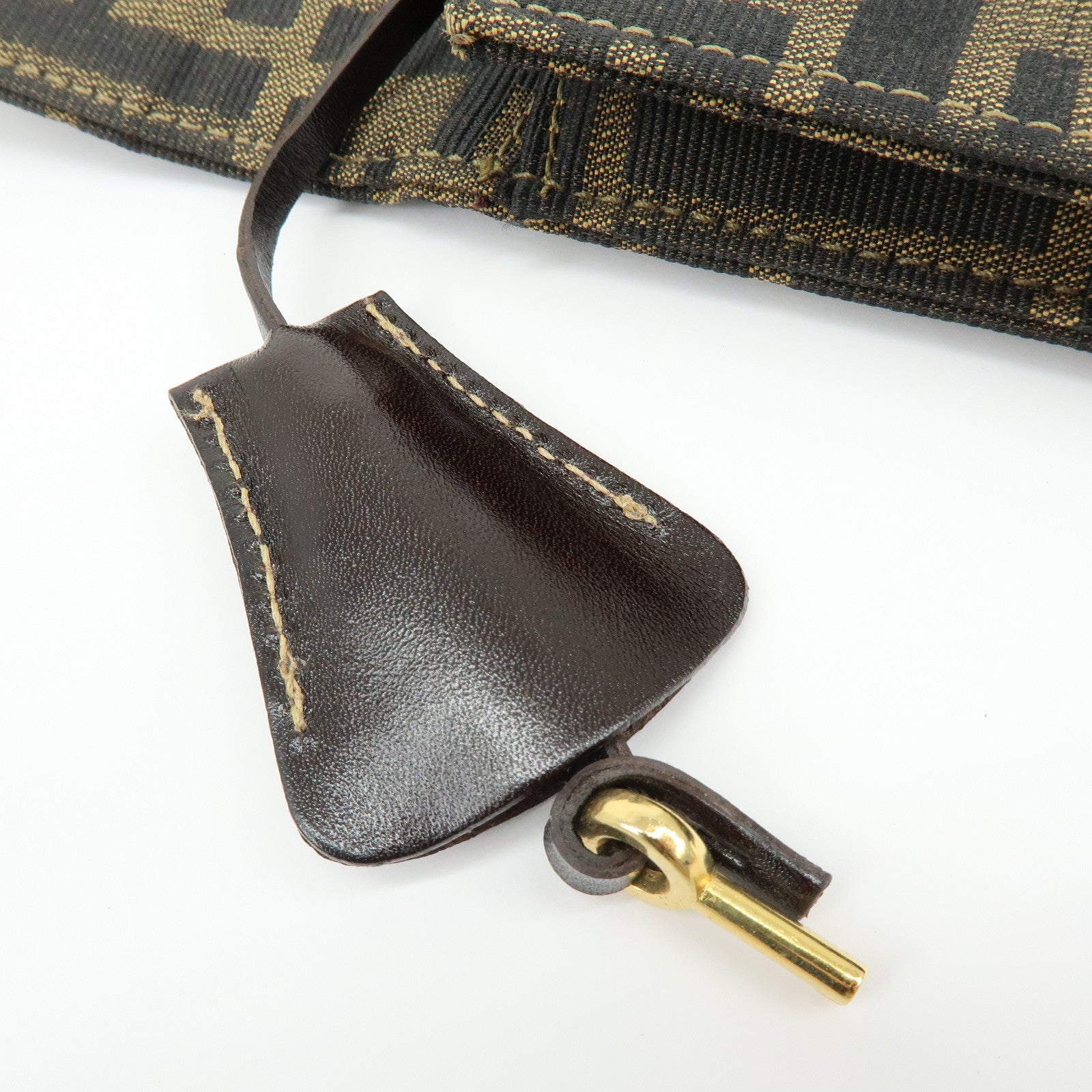 FENDI Zucca Canvas Leather Wrist Bag Clutch Bag Pouch Brown Black
