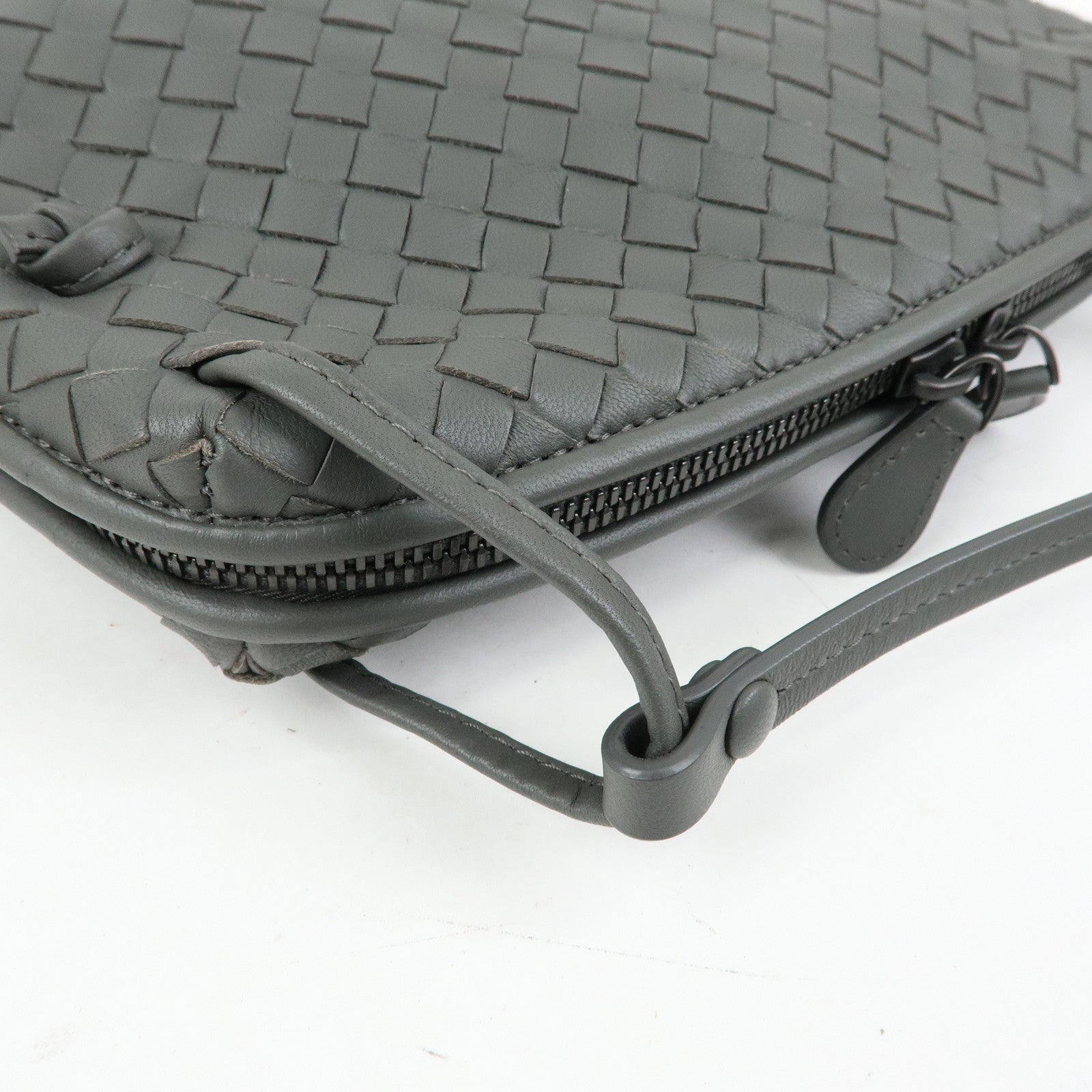 BOTTEGA VENETA Nodini Intrecciato Leather Shoulder Bag Gray 245354