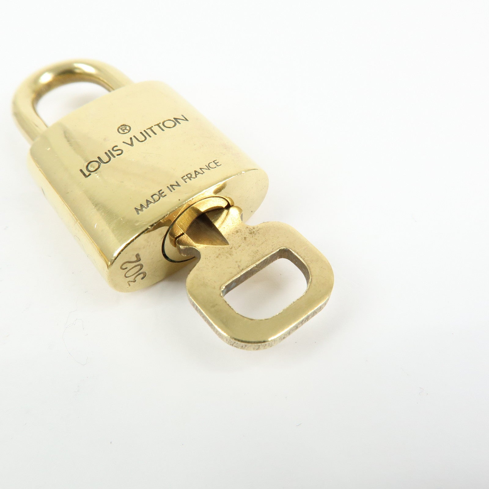 Louis Vuitton Set of 10 Lock & Key Cadena Key Lock Used