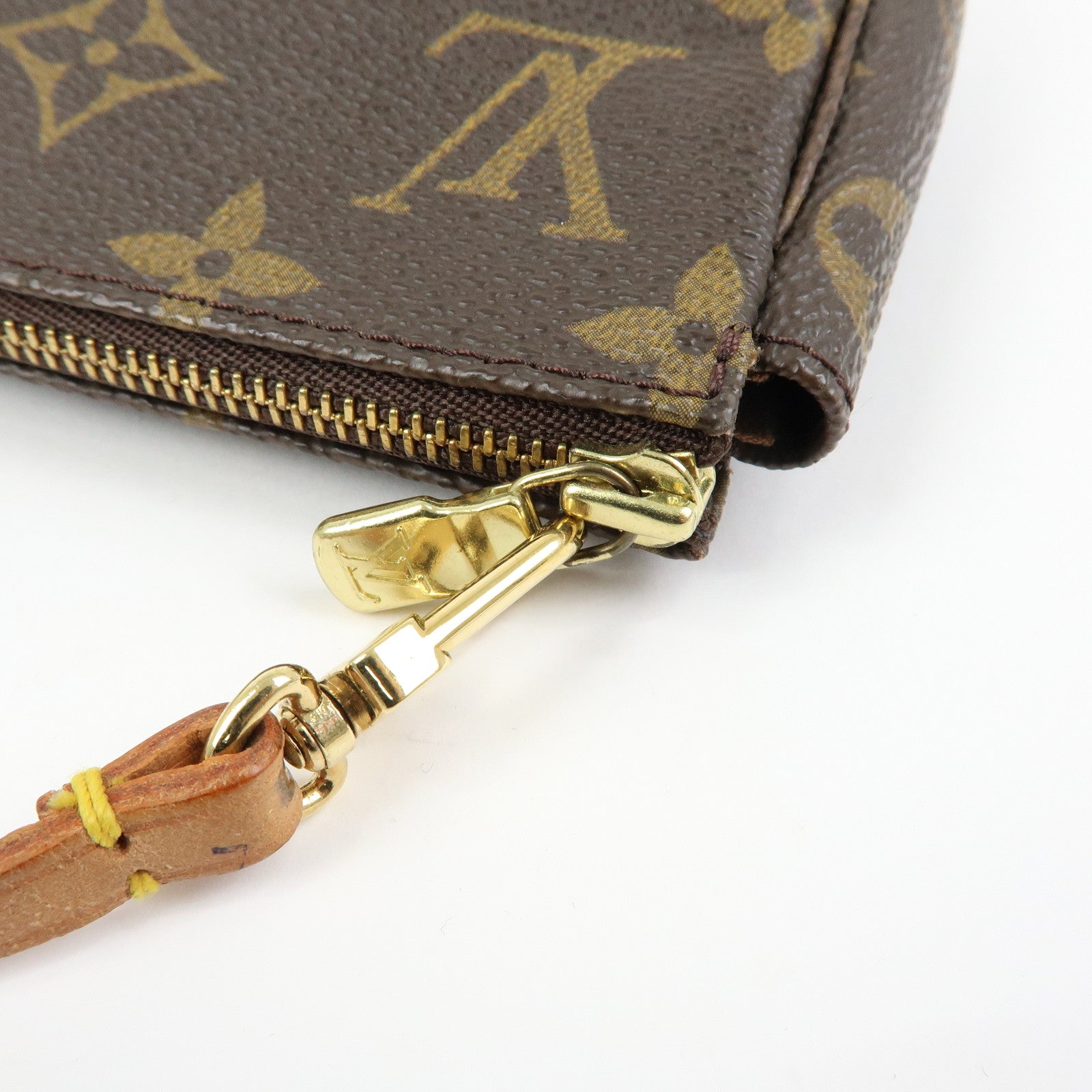 Louis Vuitton Monogram Pochette Accessoires Pouch Hand Bag M51980