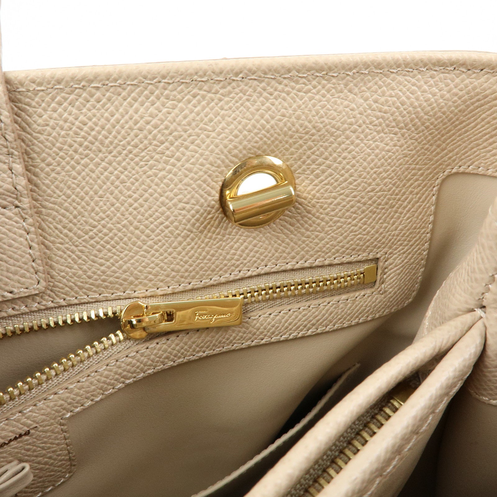 Ferragamo Vara Ribbon Leather Tote Bag Hand Bag Pink Beige