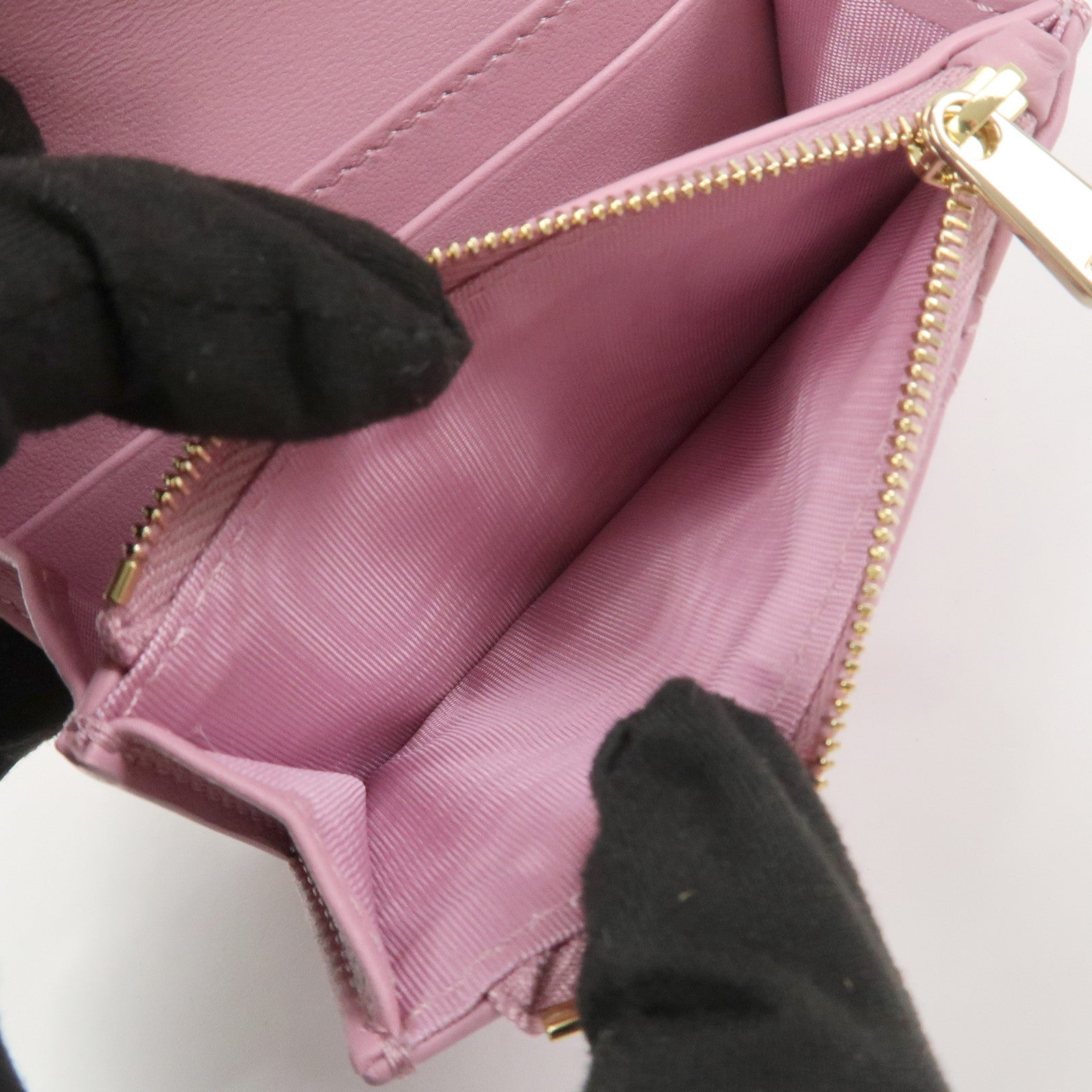 Christian Dior Cannage Logo Leather Bi-fold Compact Wallet Pink