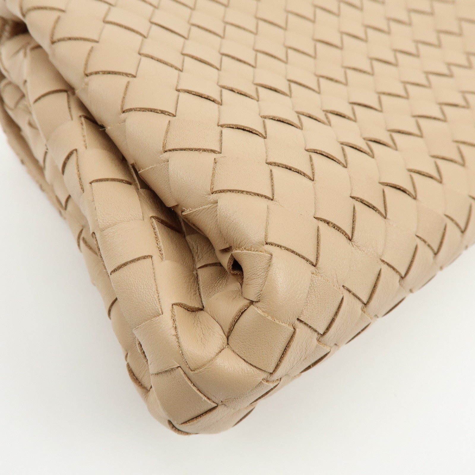BOTTEGA VENETA Intrecciato Nappa Leather Clutch Bag Beige