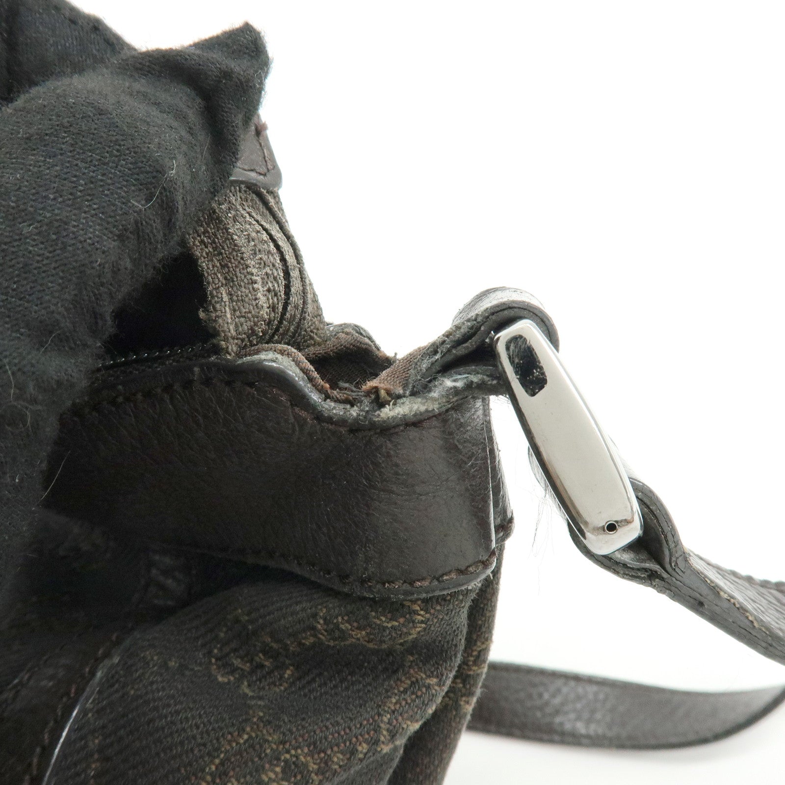 GUCCI Abbey GG Canvas Leather Shoulder Crossbody Bag Brown 265691