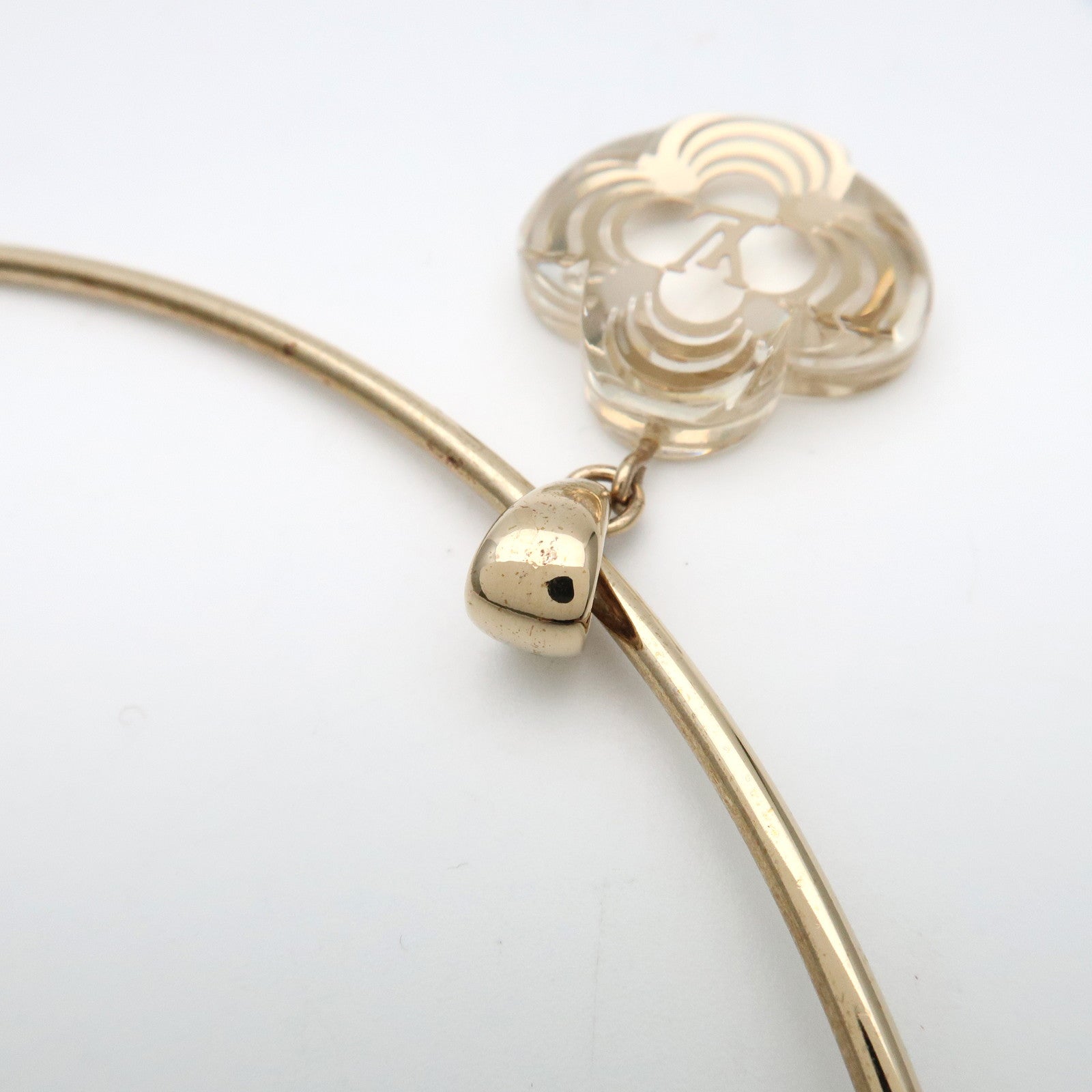 Louis Vuitton Collier à la folie Choker Metal Plastic Gold M65622