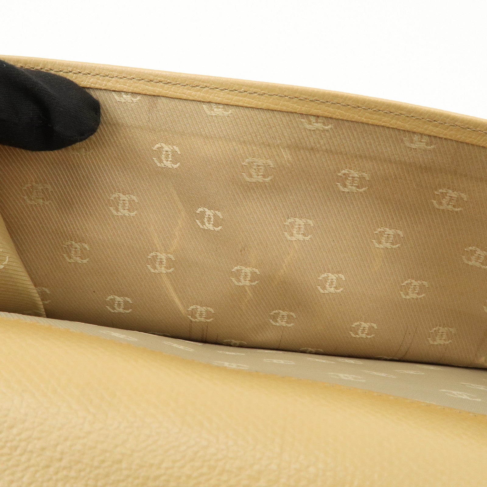 CHANEL COCO Button Leather Double Hook Long Wallet Beige A20905