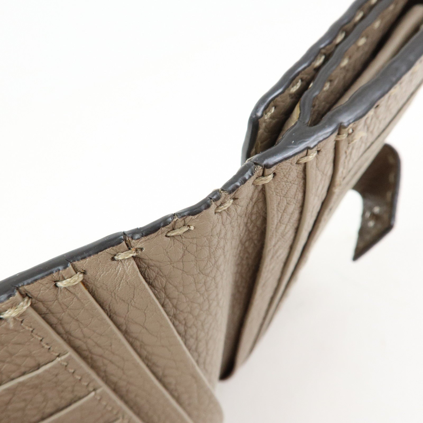 FENDI Seleria Peekaboo Leather Continental Wallet Grey 8M0308