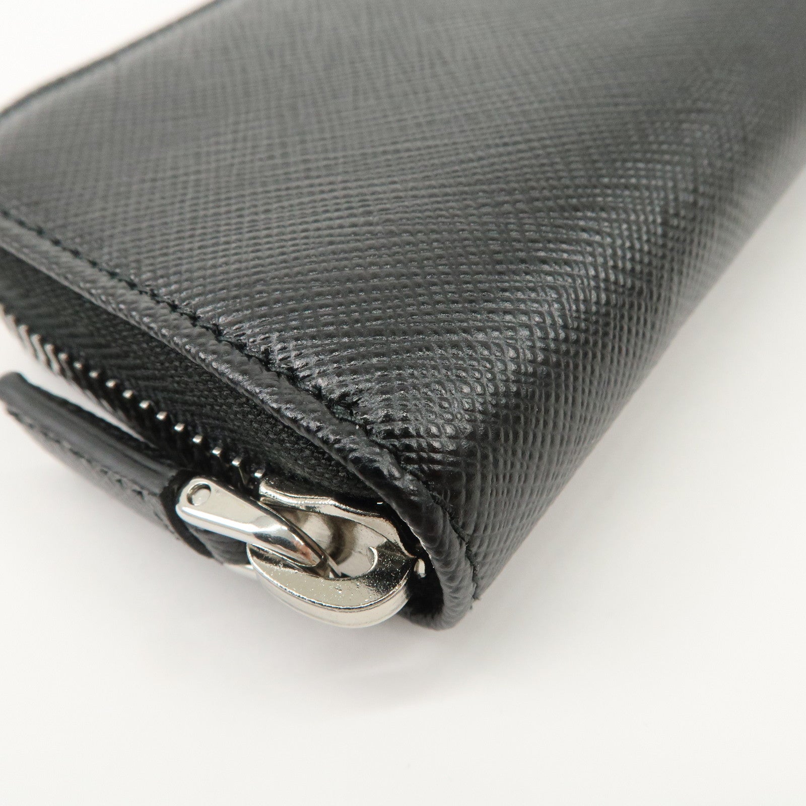 PRADA Saffiano Leather Round Zippy Key Case Black 2PG604 Used