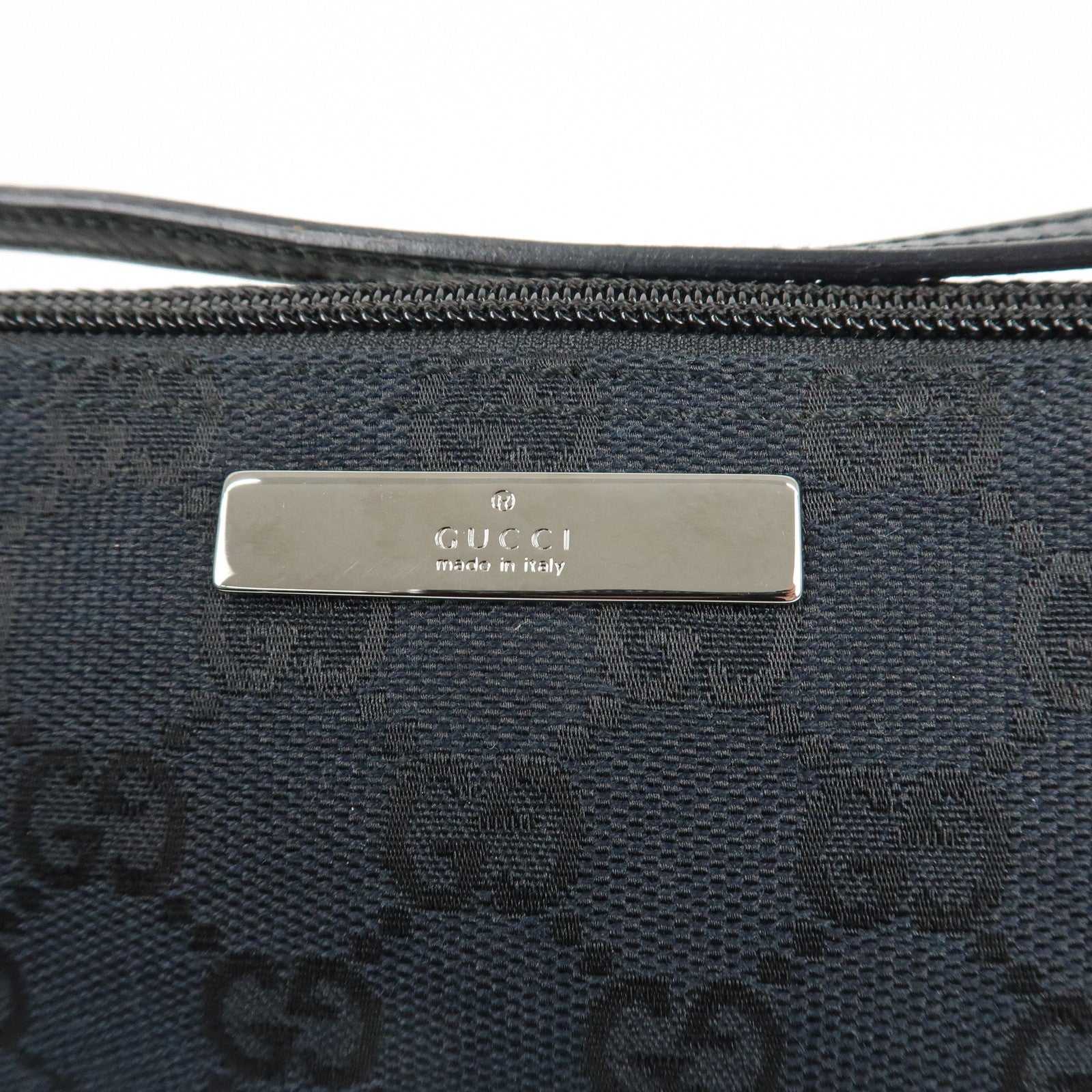 GUCCI GG Canvas Leather Accessory Pouch Hand Bag Black 039.1103 Used