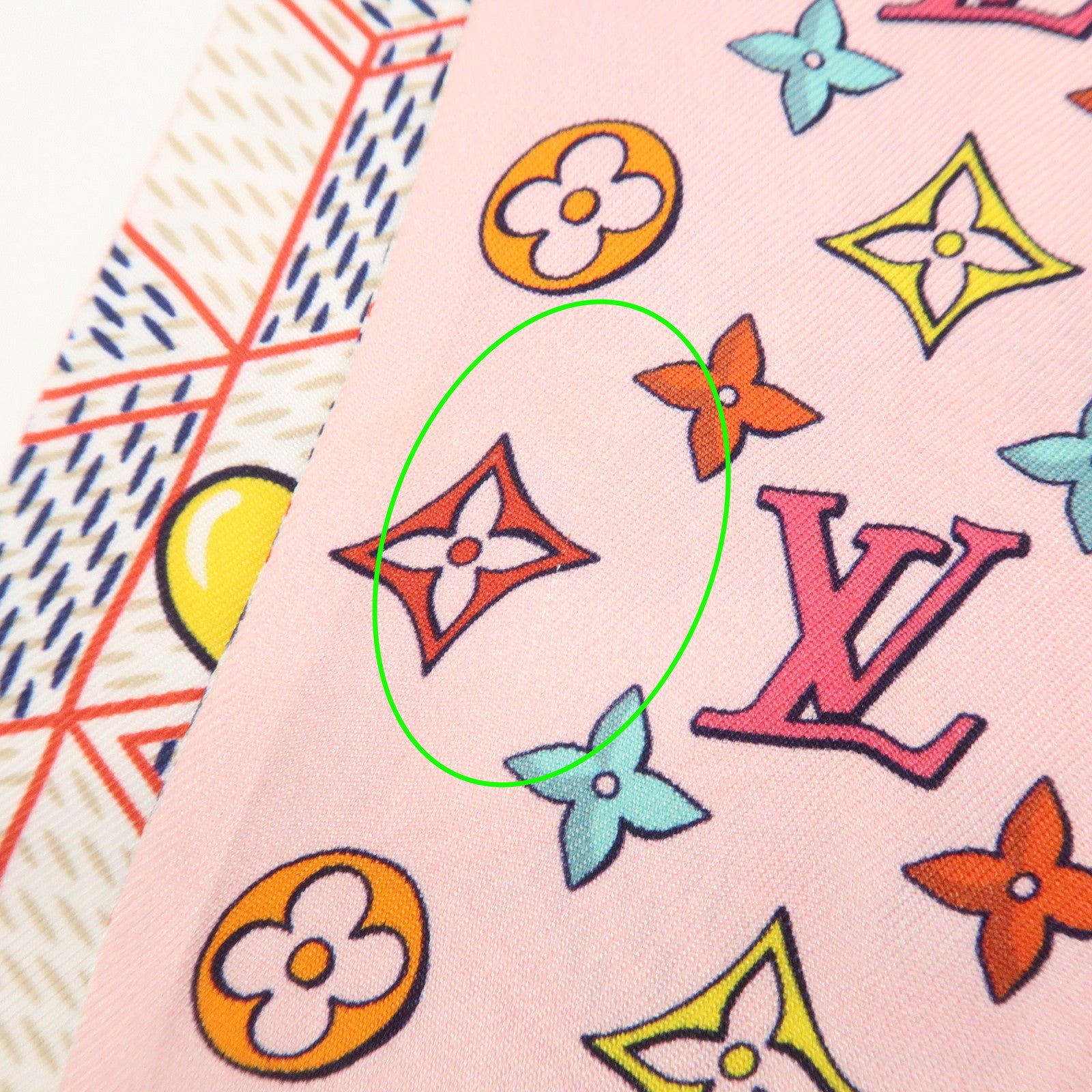 Louis Vuitton Bandeau Damier Pop-up Silk 100% Scarf Pink M77697