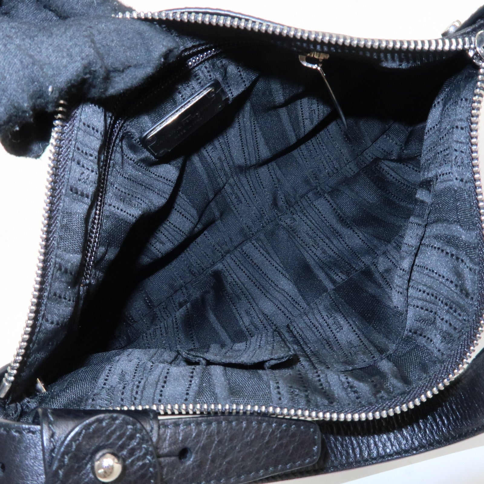 Ferragamo Gancini Leather Shoulder Bag Black Used