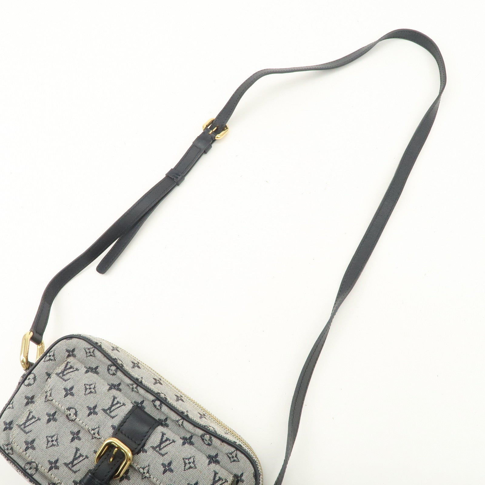 Louis Vuitton Monogram Mini Canvas Juliette MM Shoulder Bag M92315