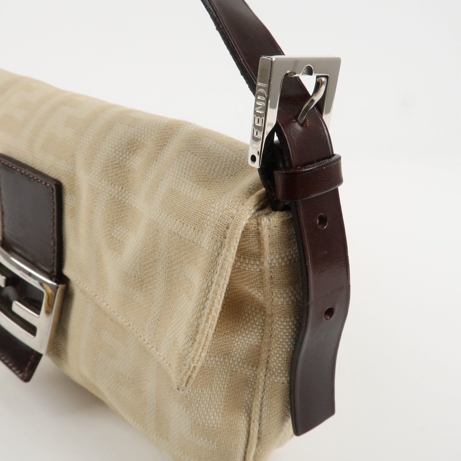 FENDI Mamma Baguette Zucca Leather Canvas Hand Bag Beige Brown 26424 Used