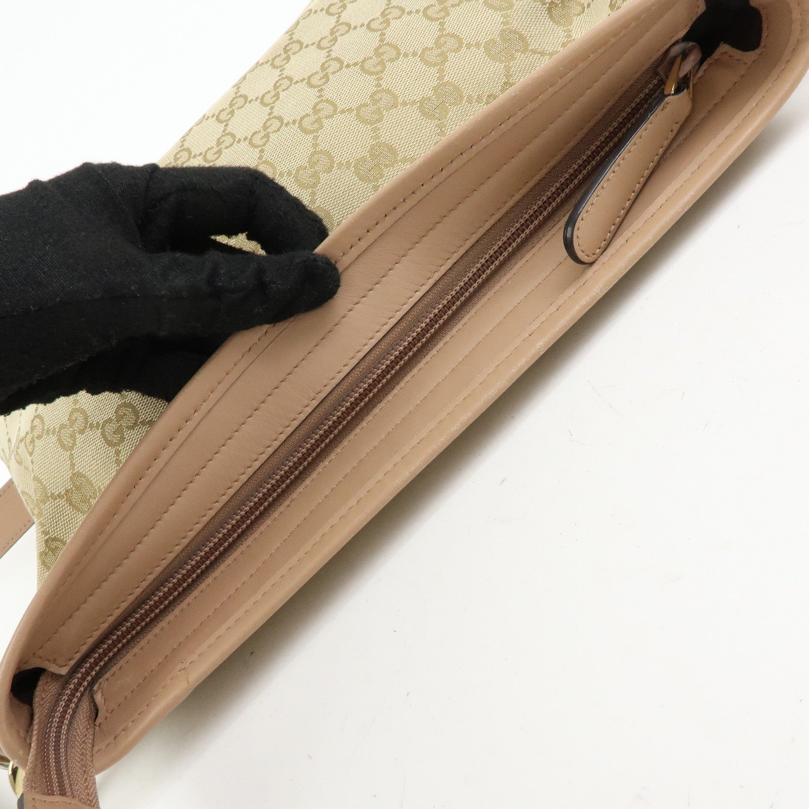 GUCCI GG Canvas Leather Shoulder Crossbody Bag Beige Pink 388924