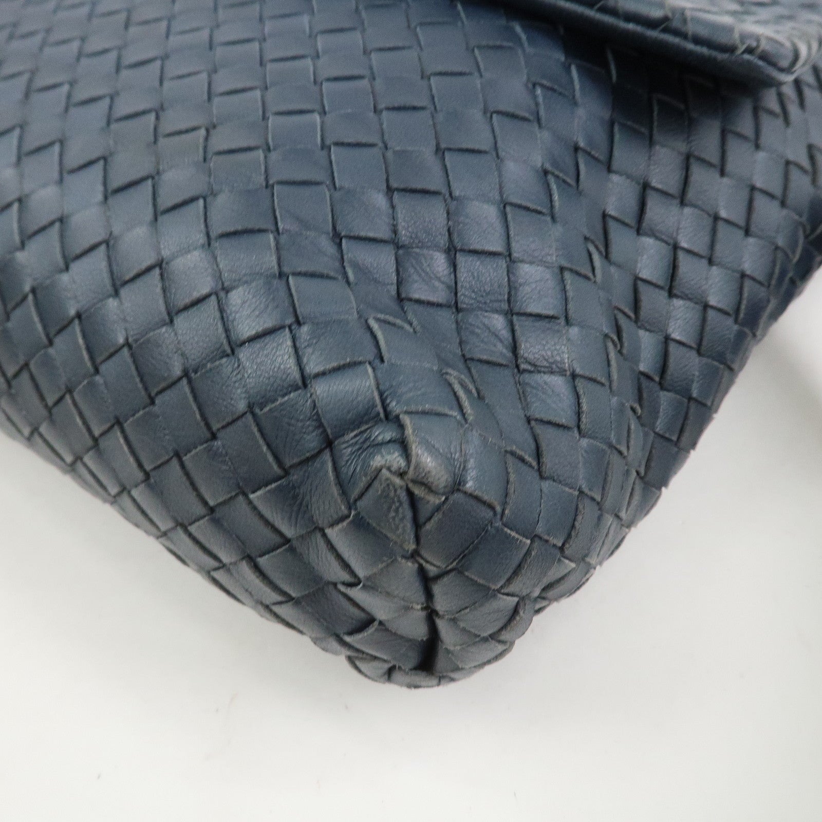 BOTTEGA VENETA Intrecciato Lamb Skin Shoulder Bag Navy 163971