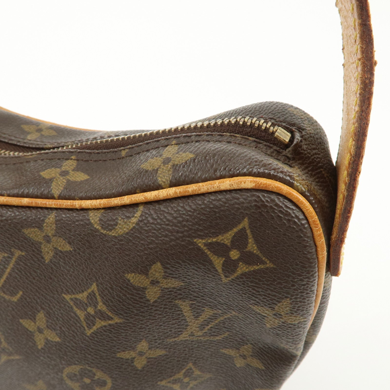 Louis Vuitton Monogram Croissant MM Shoulder Bag M51512