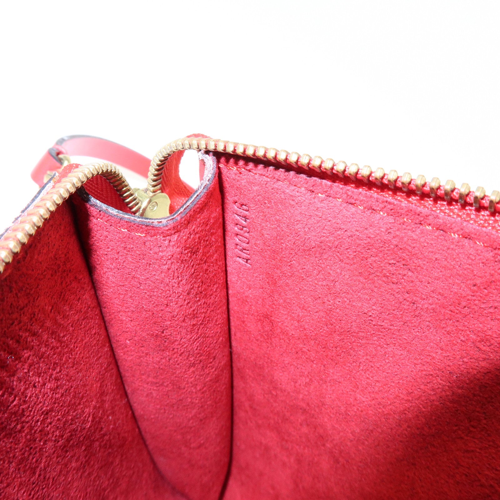 Louis Vuitton Epi Pochette Accessoires Pouch Castilian Red M52957
