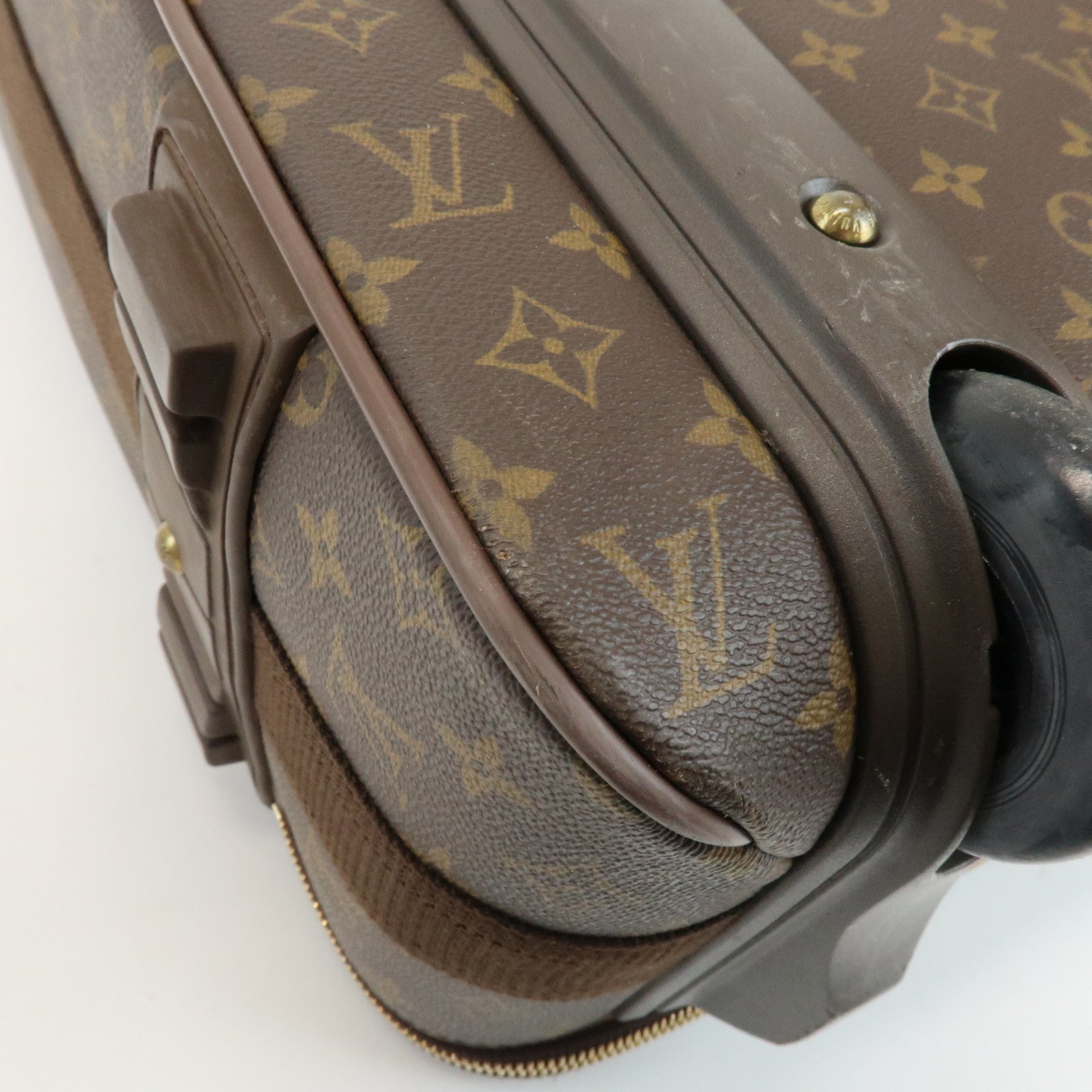 Louis Vuitton Pegase 60 Monogram Canvas Suitcase Luggage M23250