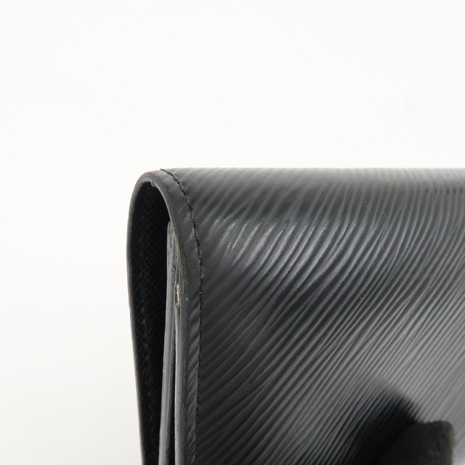 Louis Vuitton Epi Portefeuille Twist Compact XS Wallet Black M63322