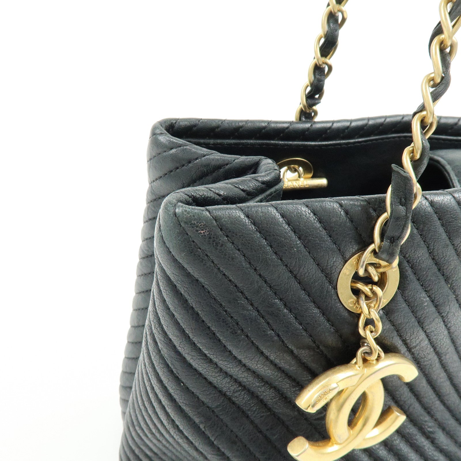 CHANEL Chevron Calf Leather Shoulder Bag Tote Bag Black