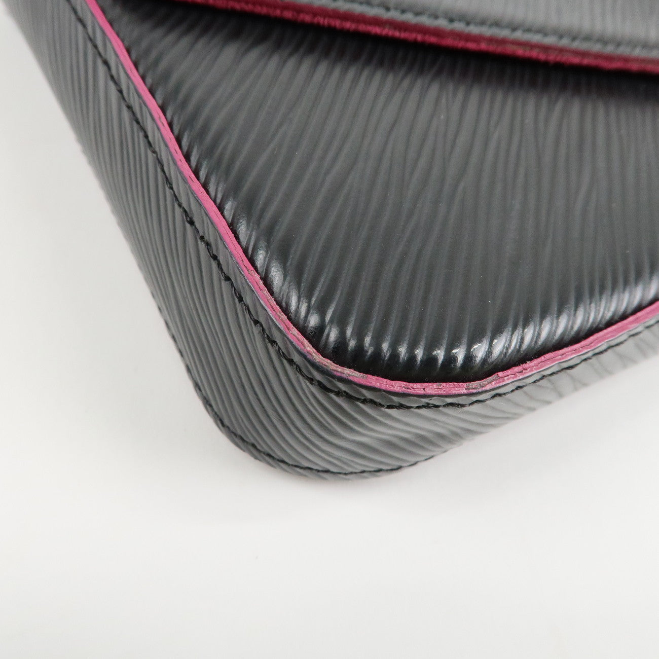 Louis Vuitton Epi Pochette Felicie Shoulder Bag Noir Pink M64579 Used