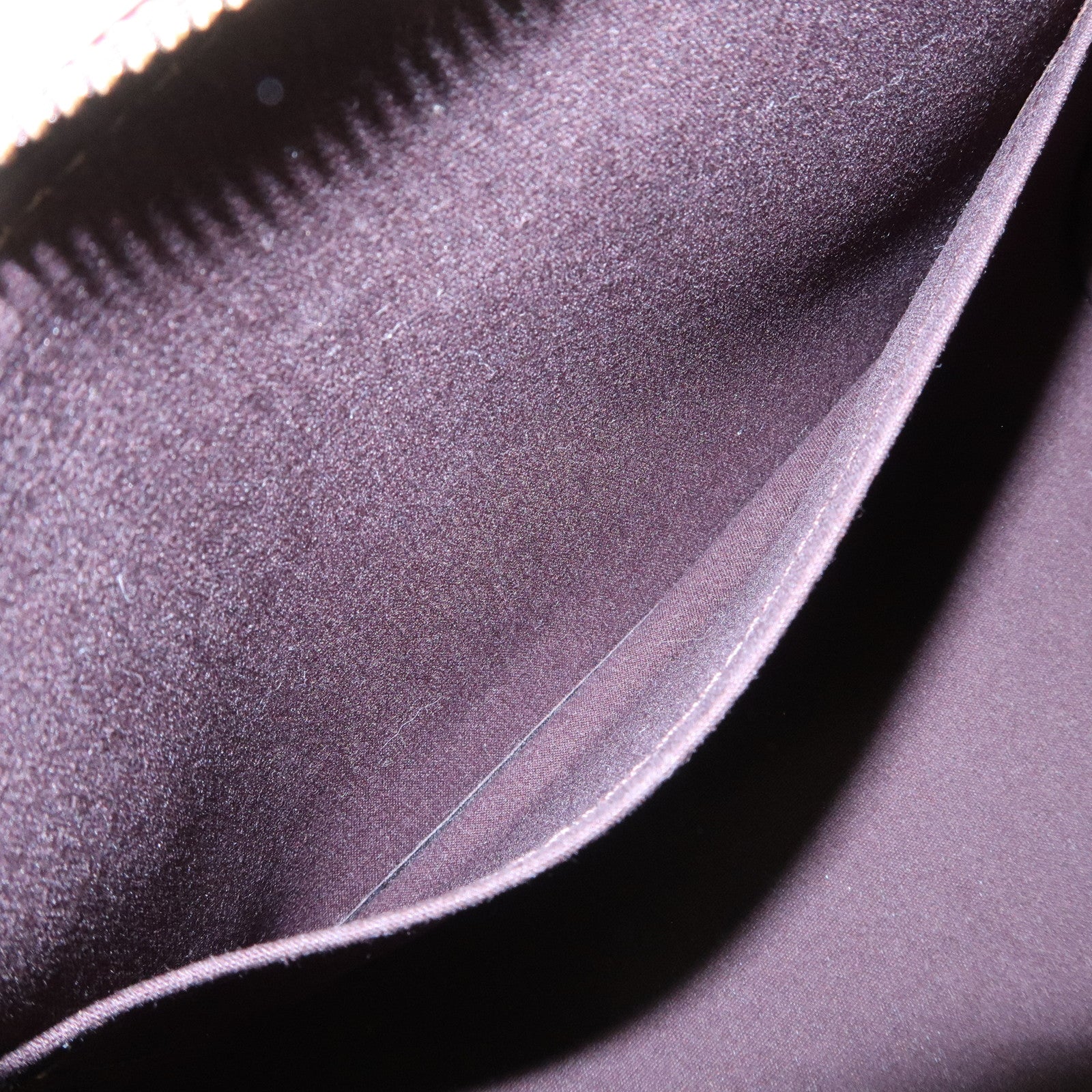 Louis Vuitton Monogram Vernis Leather Sherwood PM Hand Bag M91493